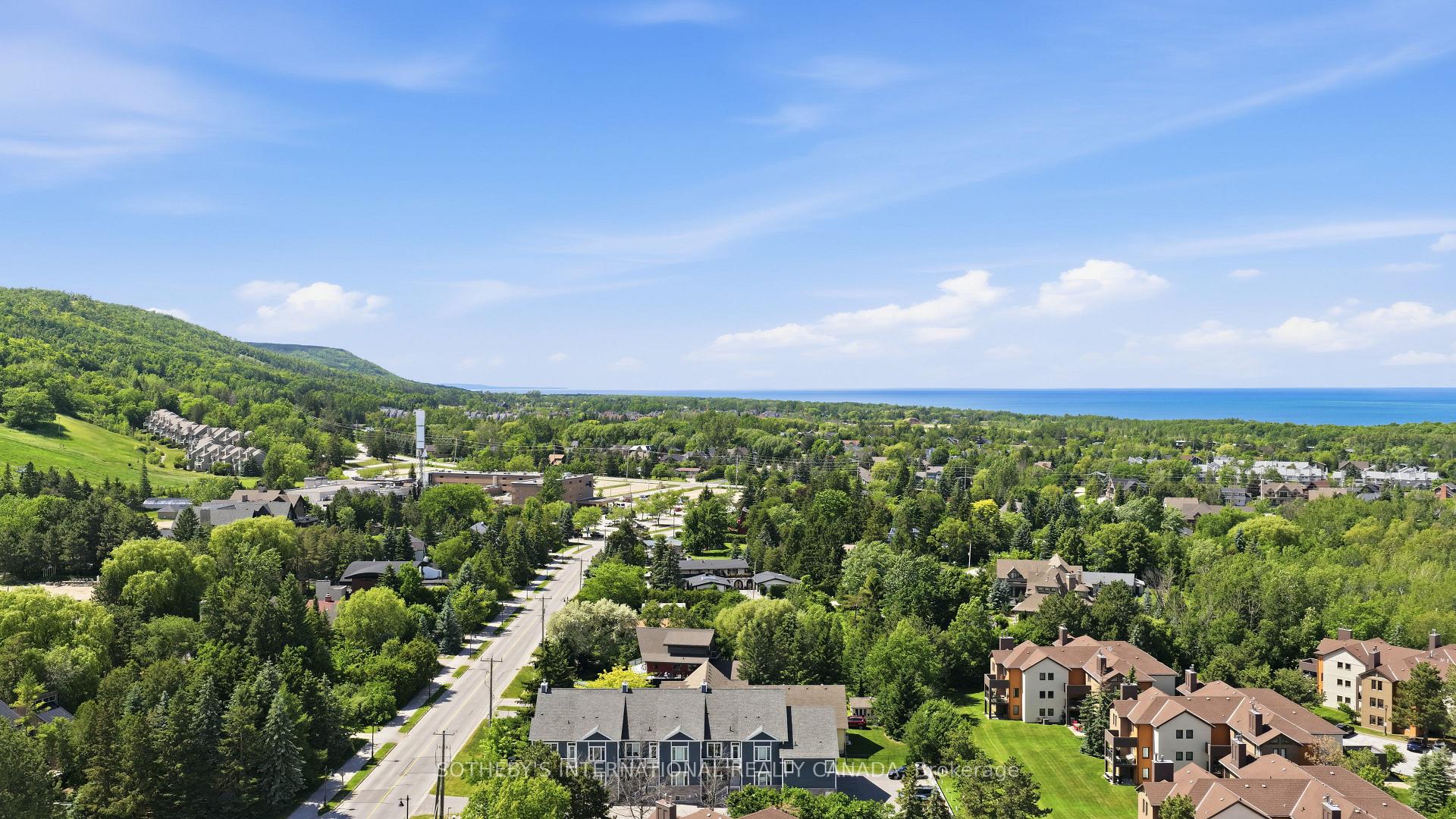 Photo 4 of 145 Jozo Weider Boulevard, Blue Mountains — HOMEH