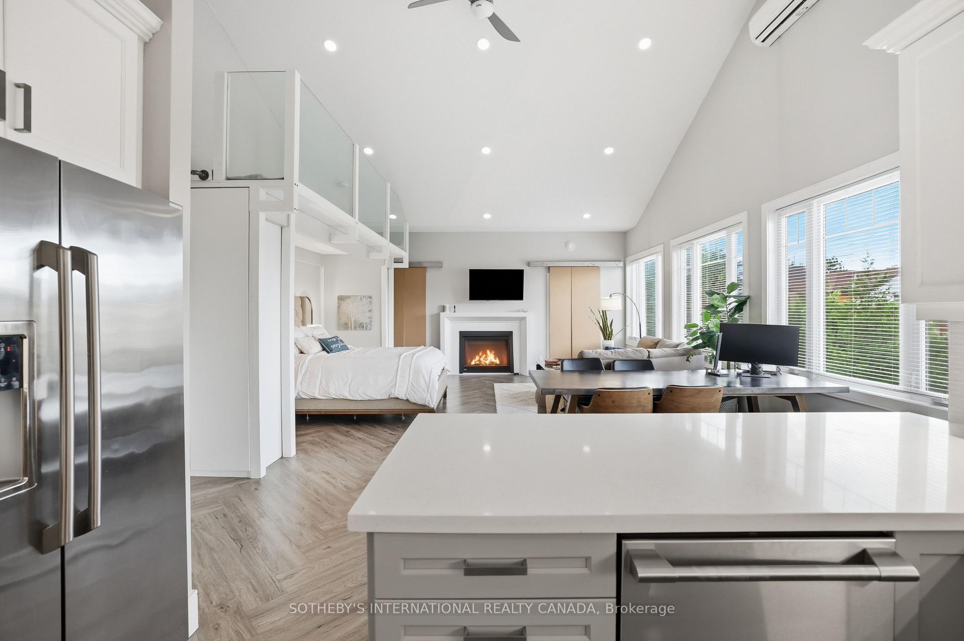 Photo 41 of 145 Jozo Weider Boulevard, Blue Mountains — HOMEH