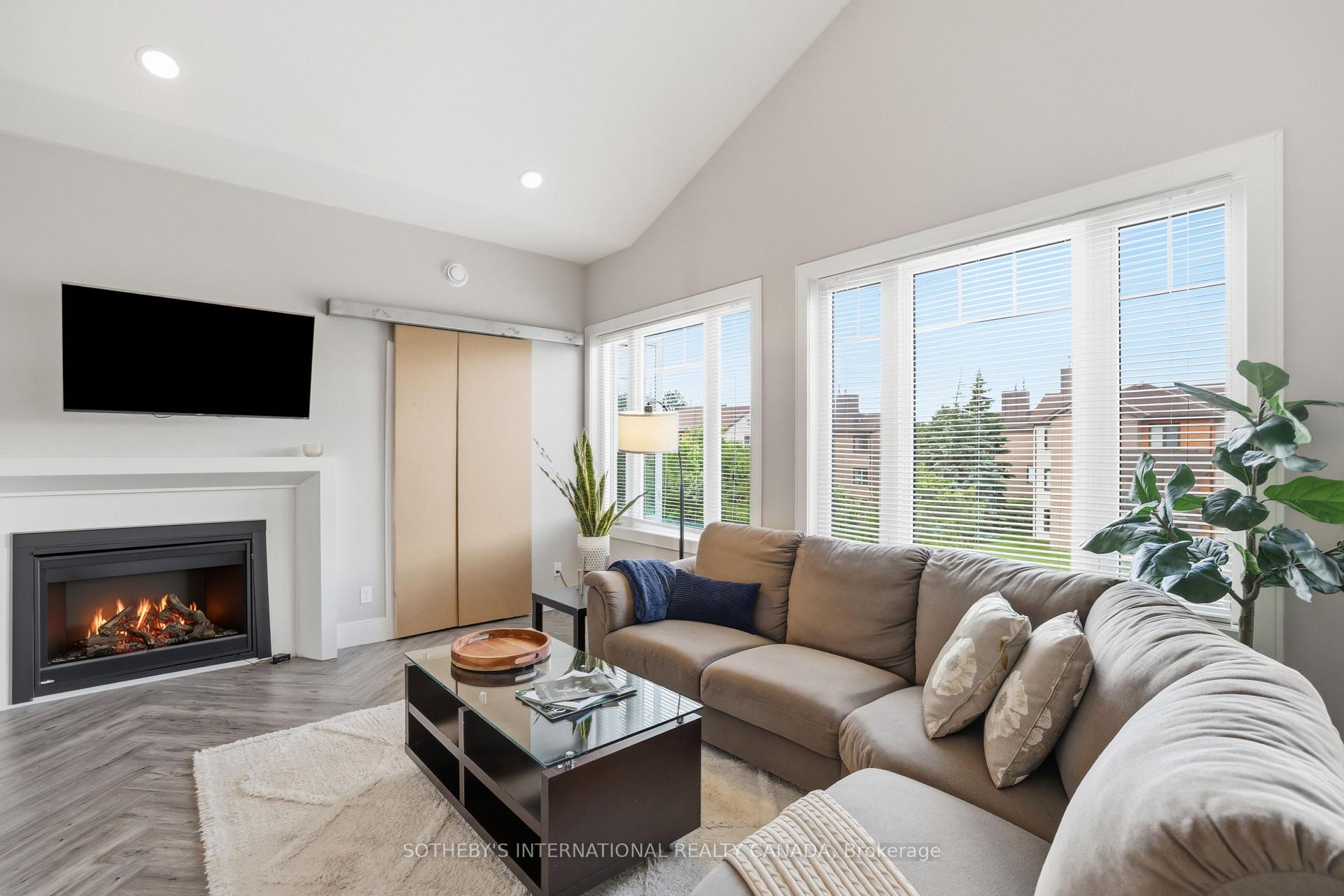 Photo 48 of 145 Jozo Weider Boulevard, Blue Mountains — HOMEH