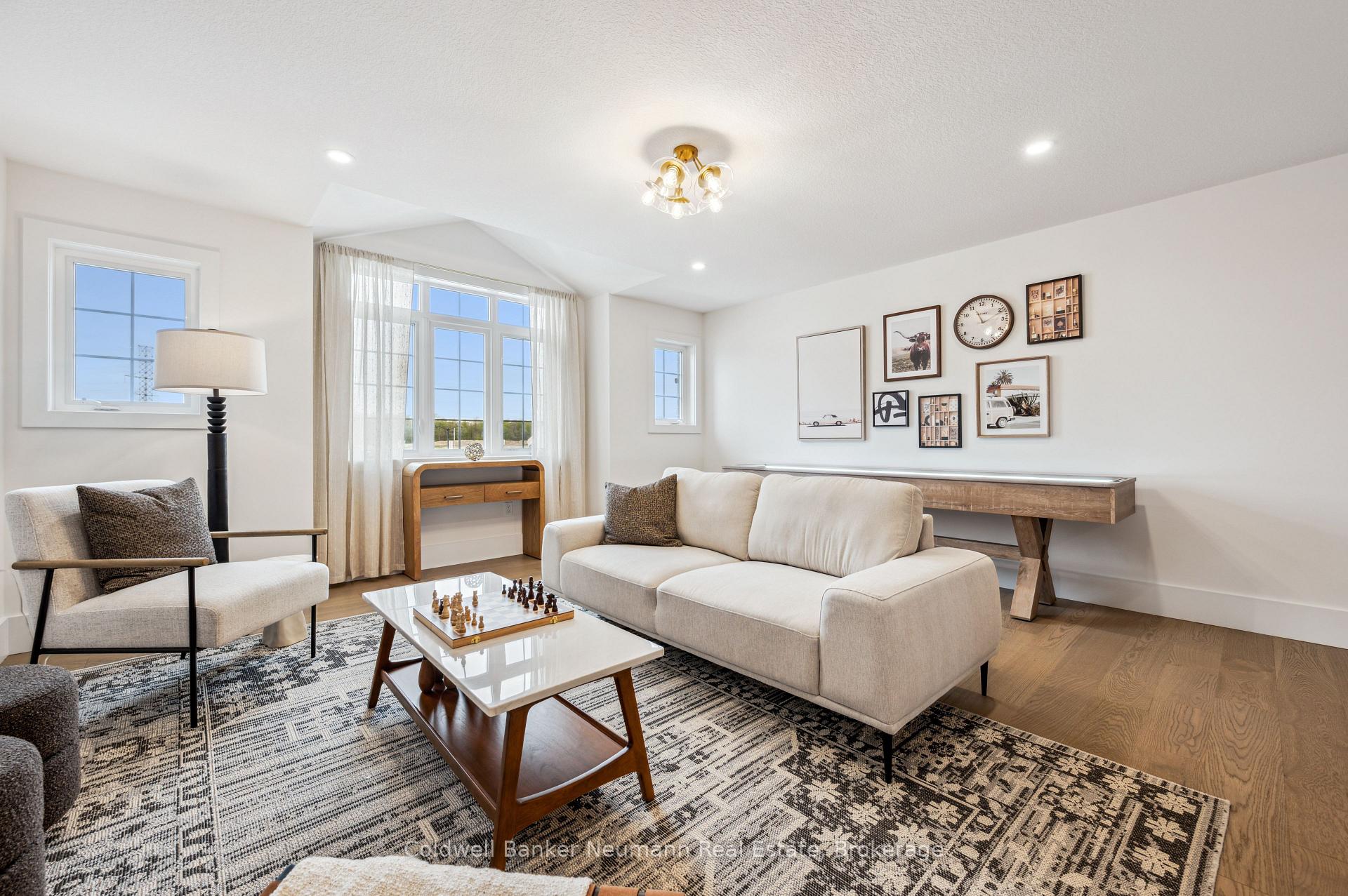 Photo 29 of 645 Anton Crescent, Kitchener, Rosenburg — HOMEH