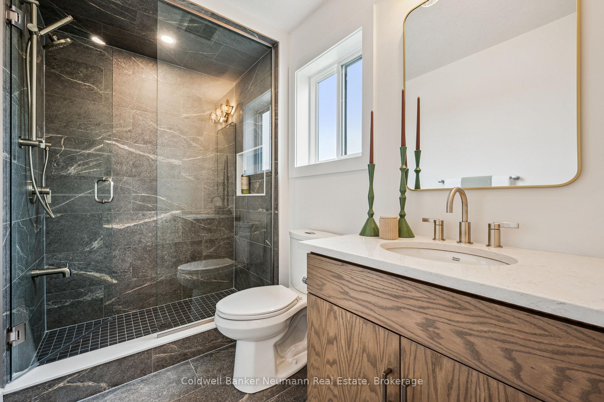 Photo 36 of 645 Anton Crescent, Kitchener, Rosenburg — HOMEH