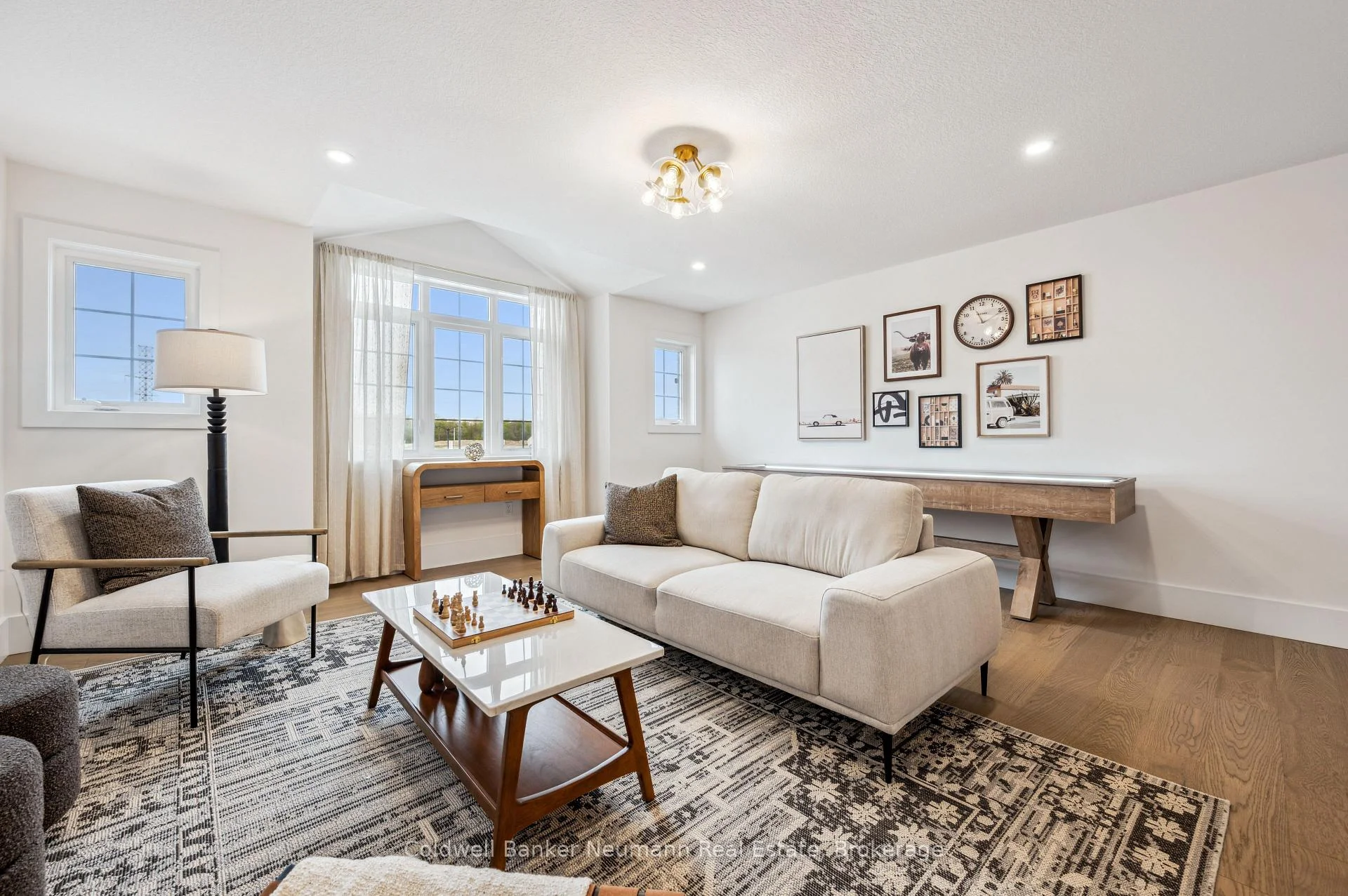 Photo 17 of 645 Anton Crescent, Kitchener, Rosenburg — HOMEH