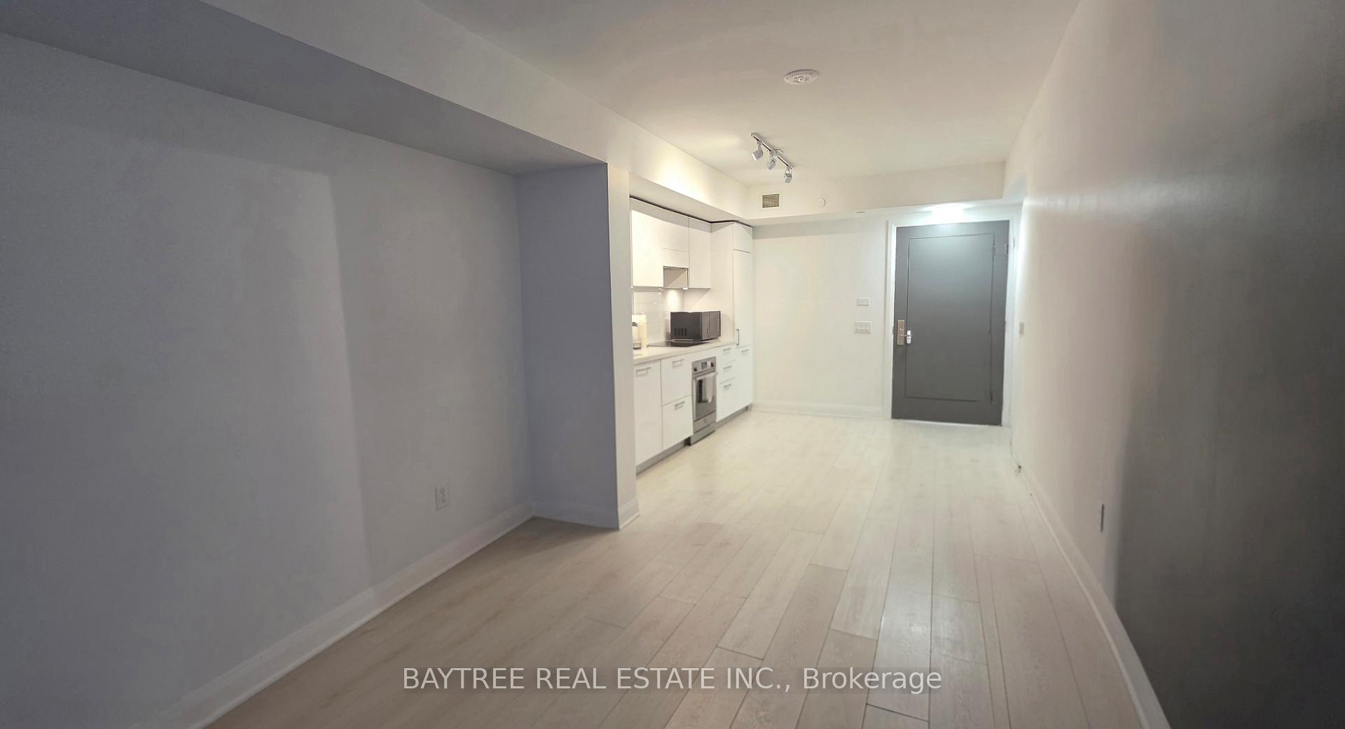 Photo 8 of Unit 402, 33 Frederick Todd Way, Toronto, Thorncliffe Park — HOMEH