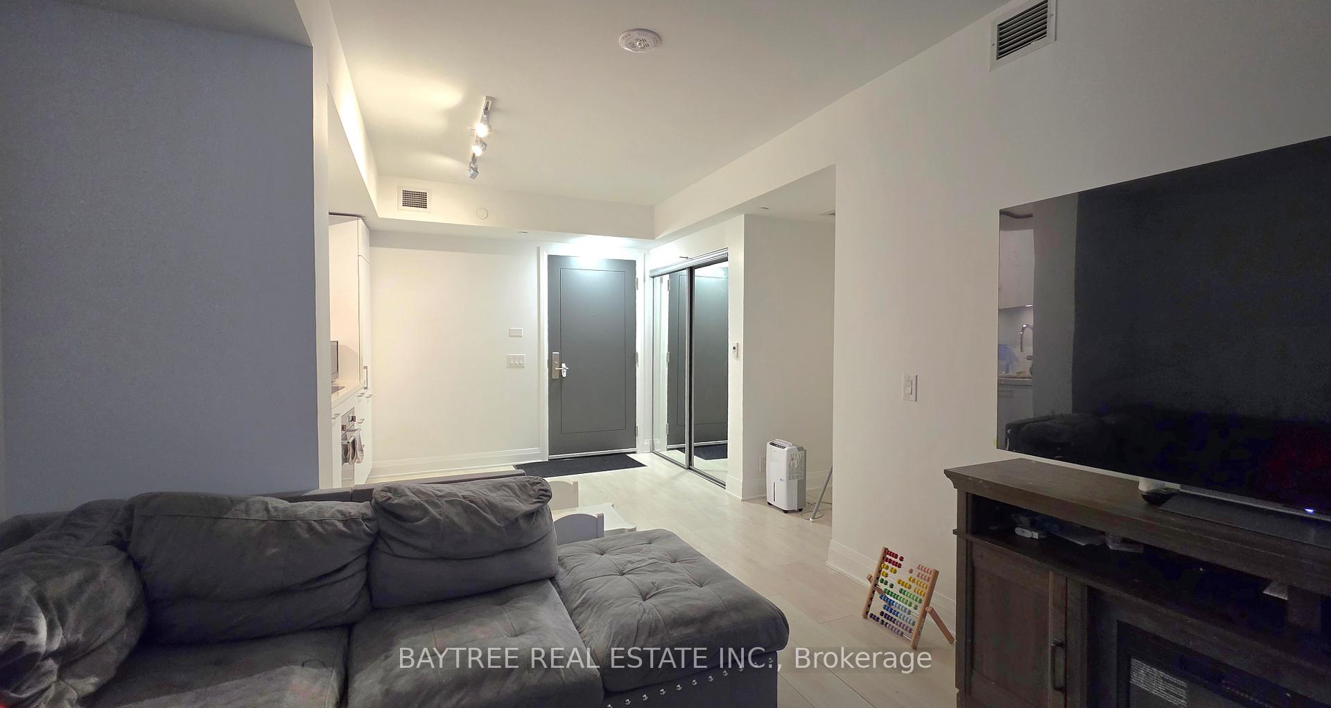 Photo 9 of Unit 402, 33 Frederick Todd Way, Toronto, Thorncliffe Park — HOMEH
