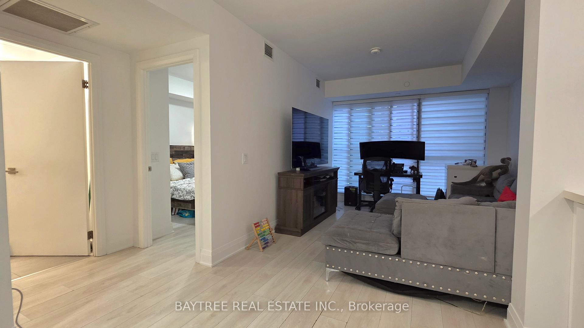 Photo 15 of Unit 402, 33 Frederick Todd Way, Toronto, Thorncliffe Park — HOMEH