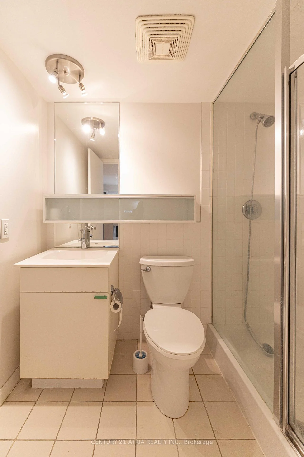 Photo 12 of Unit 606, 111 Elizabeth Street, Toronto, Bay Street Corridor — HOMEH