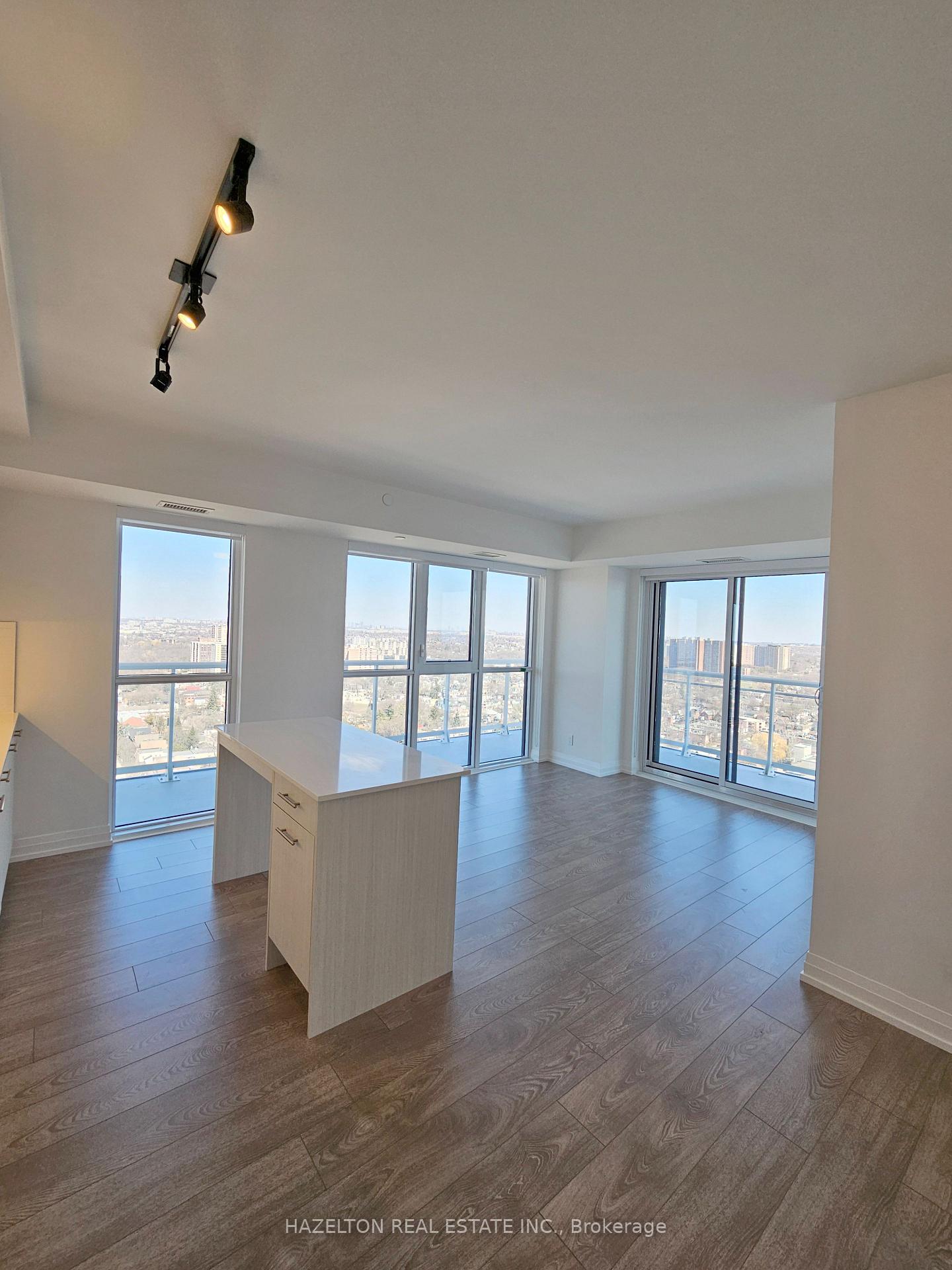 Photo 2 of Unit 2503, 286 Main Street, Toronto, East End-Danforth — HOMEH
