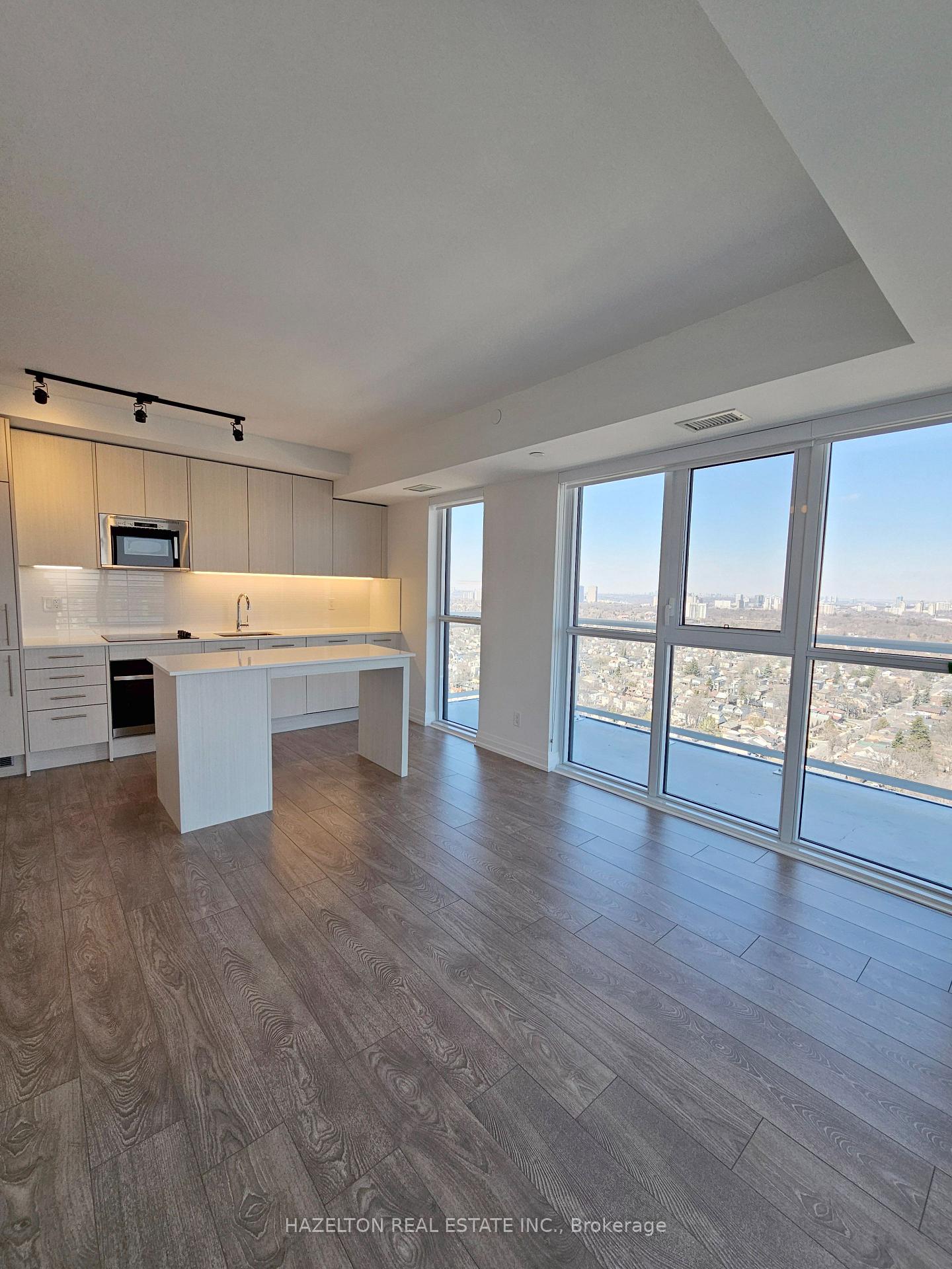 Photo 4 of Unit 2503, 286 Main Street, Toronto, East End-Danforth — HOMEH