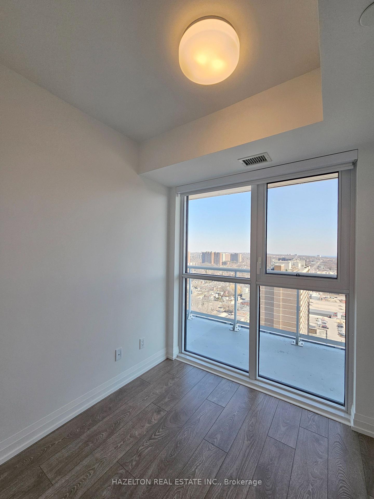 Photo 7 of Unit 2503, 286 Main Street, Toronto, East End-Danforth — HOMEH