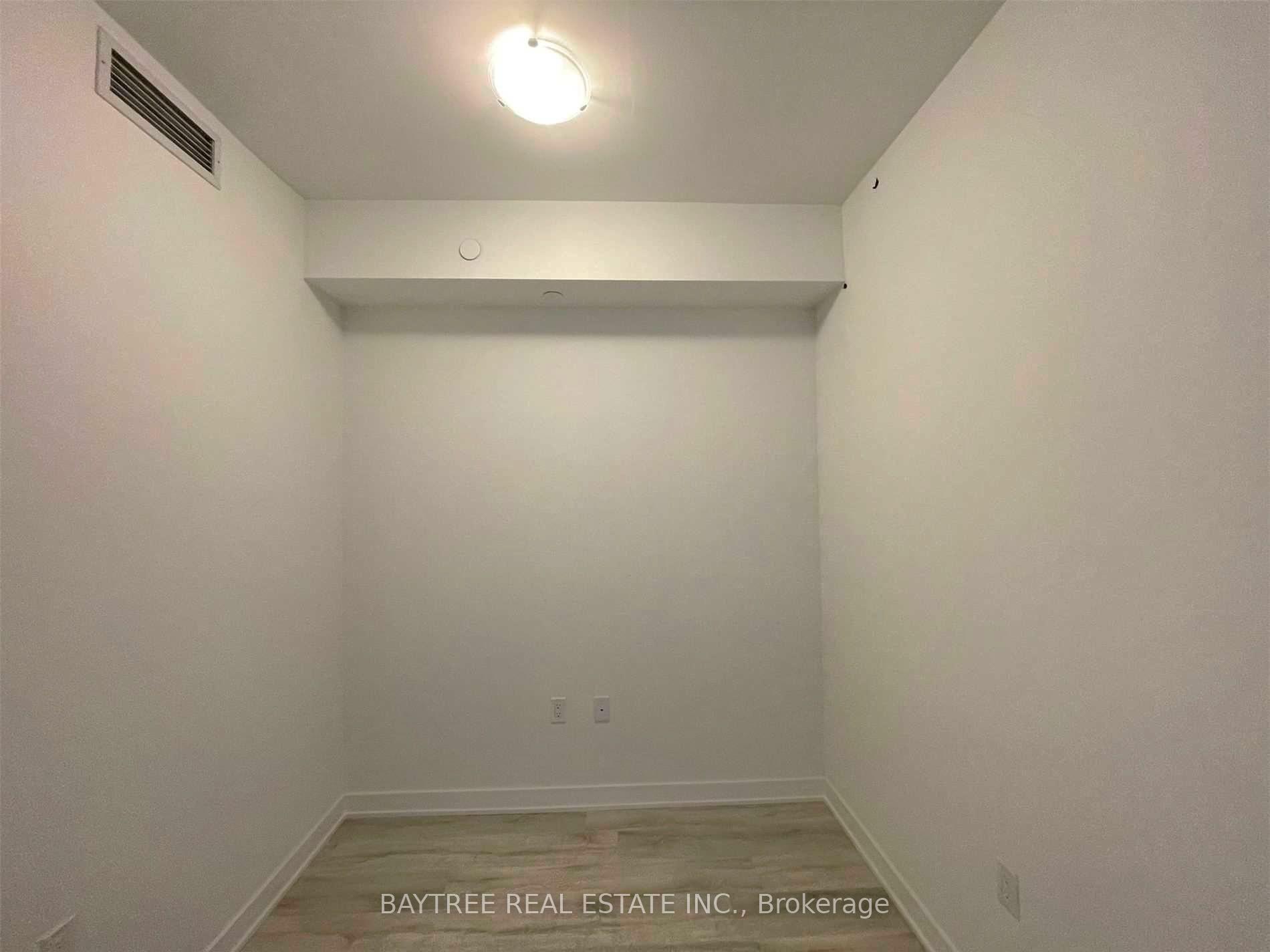 Photo 6 of Unit 1406, 4655 Metcalfe Avenue, Mississauga, Central Erin Mills — HOMEH