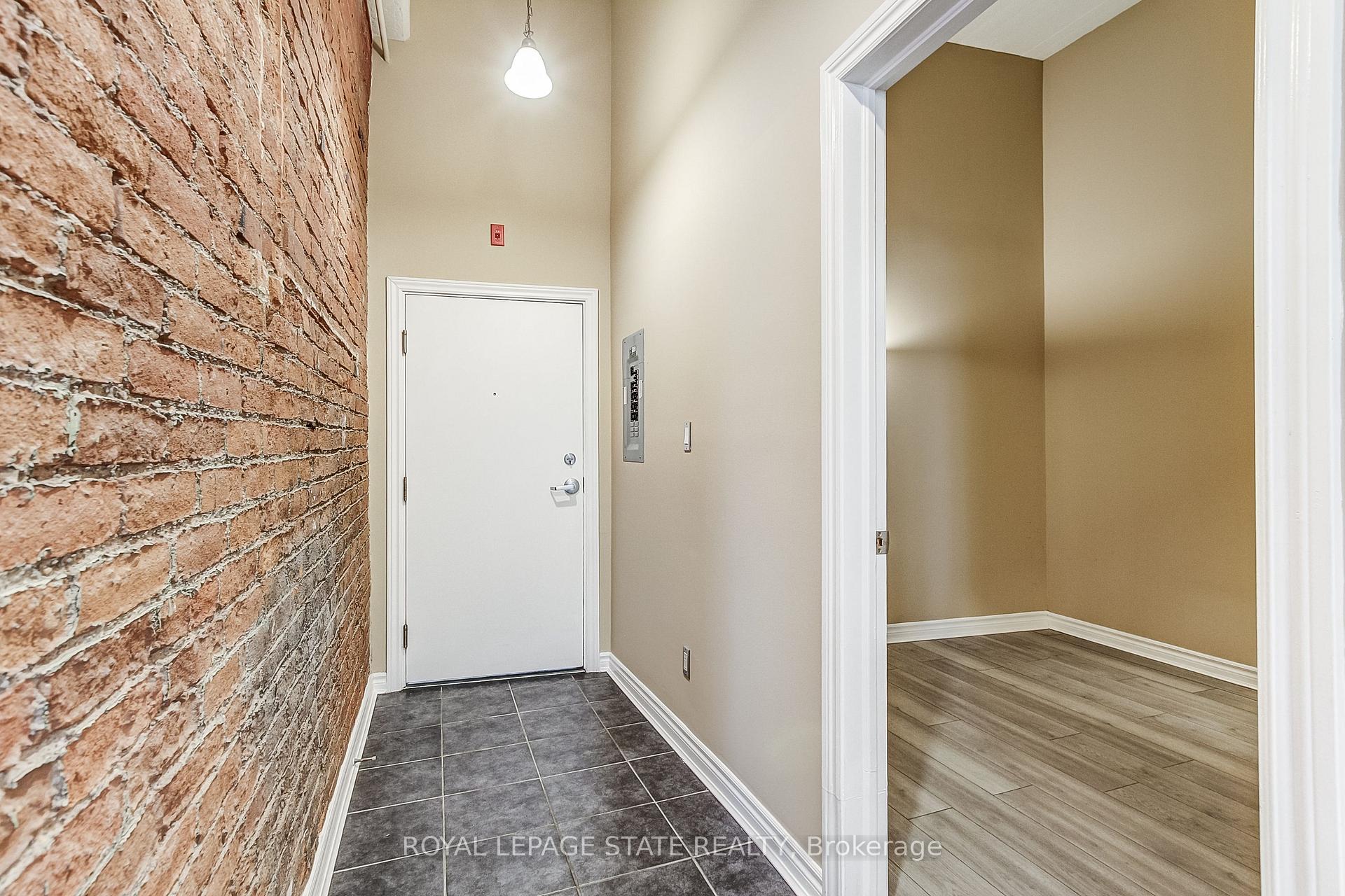 Photo 6 of Unit 214, 80 King William Street, Hamilton, Beasley — HOMEH