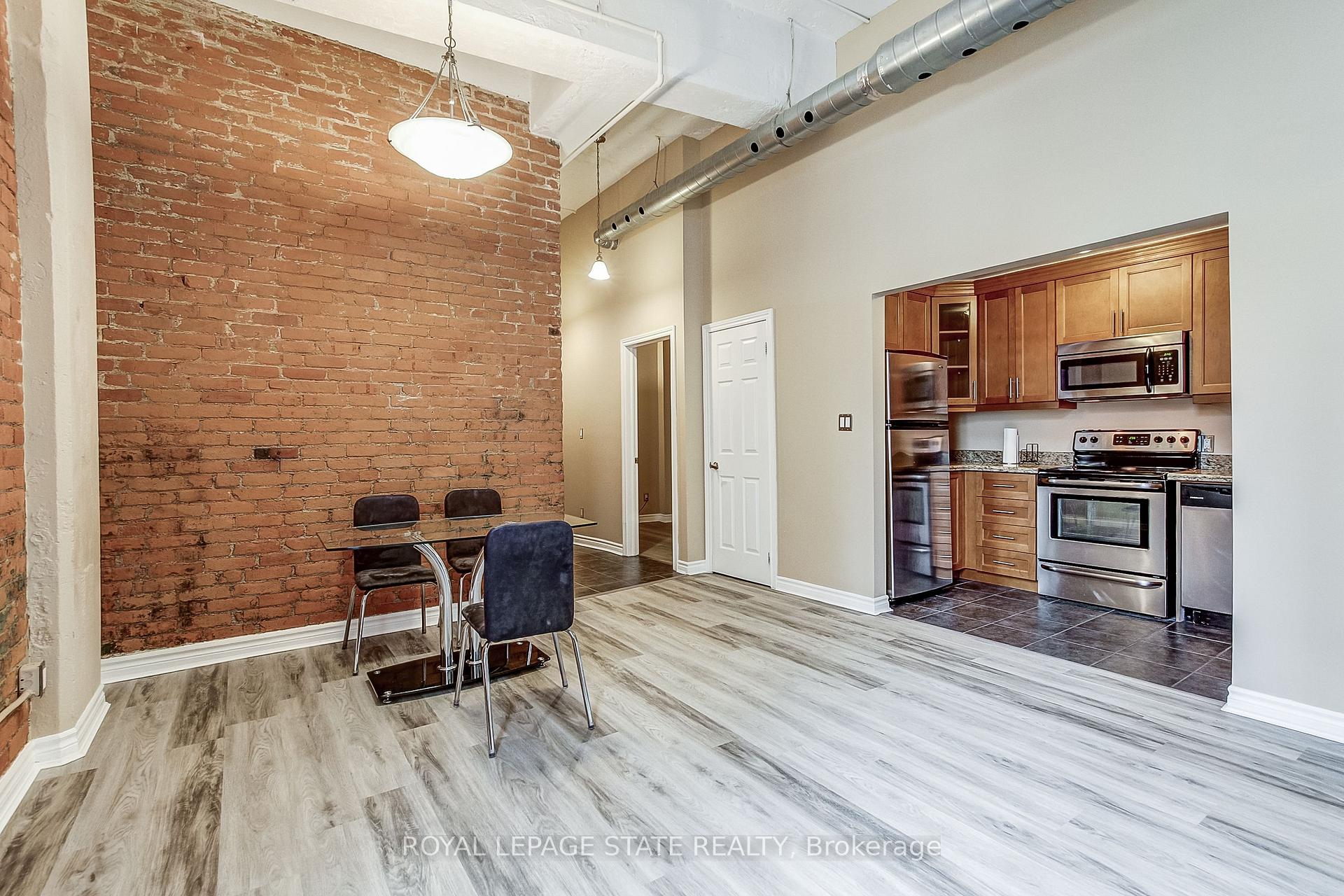 Photo 10 of Unit 214, 80 King William Street, Hamilton, Beasley — HOMEH