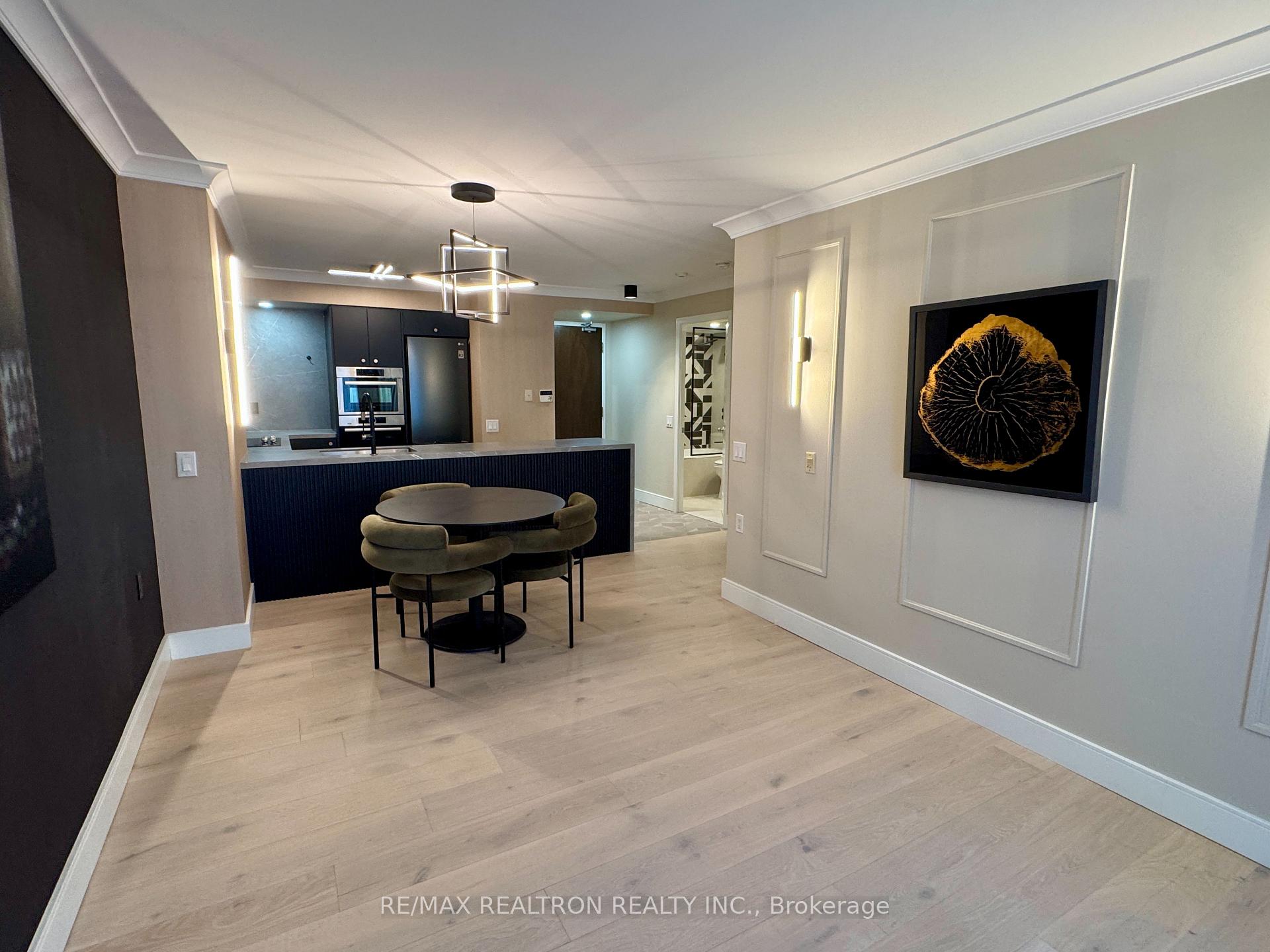 Photo 7 of Unit 1107, 388 Bloor Street E, Toronto, Rosedale-Moore Park — HOMEH