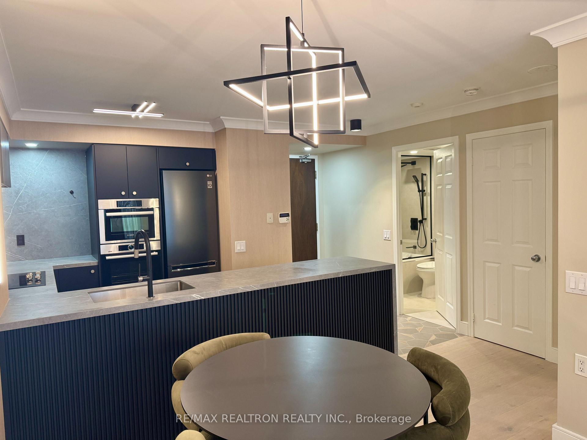 Photo 8 of Unit 1107, 388 Bloor Street E, Toronto, Rosedale-Moore Park — HOMEH