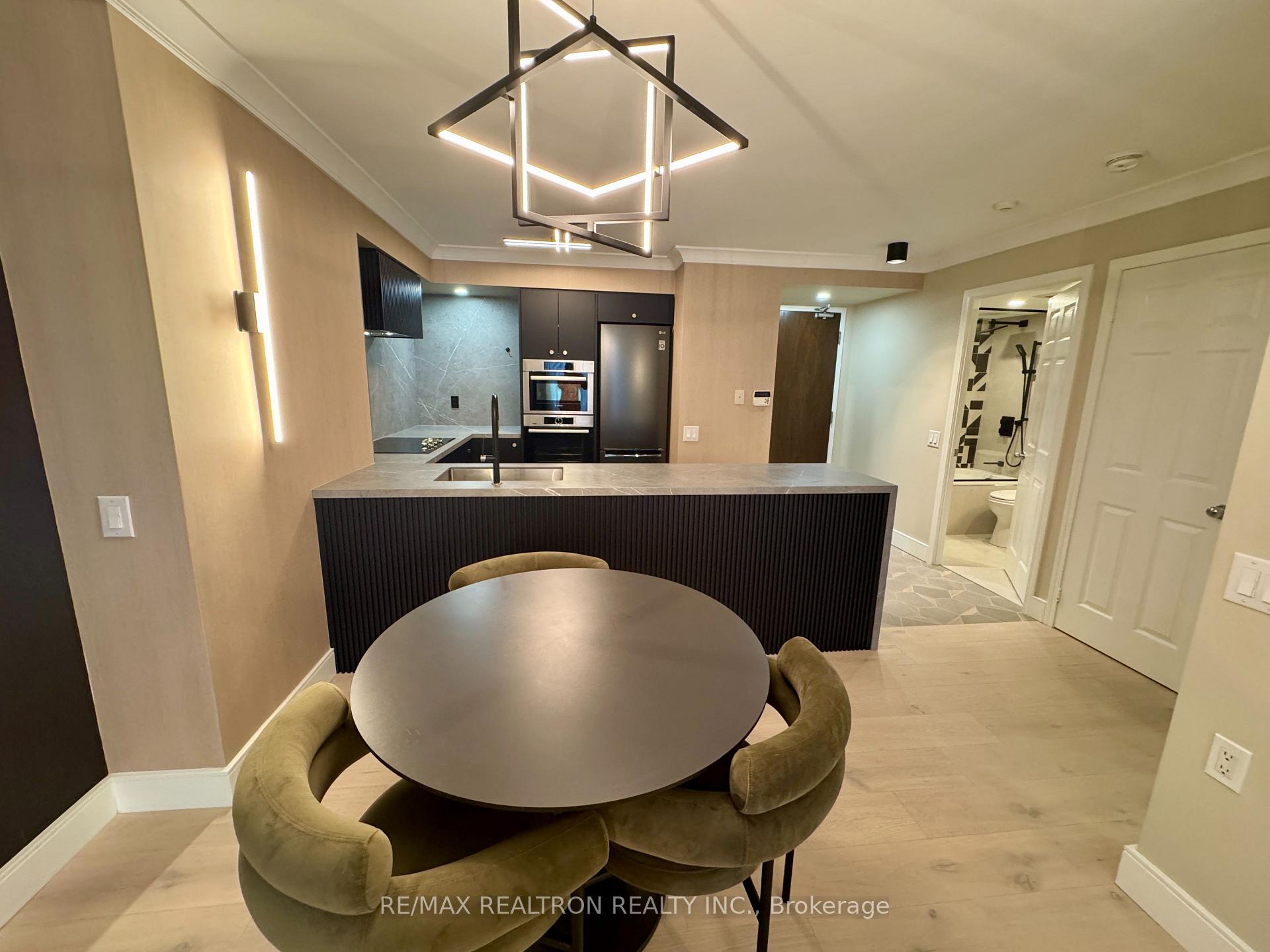Photo 12 of Unit 1107, 388 Bloor Street E, Toronto, Rosedale-Moore Park — HOMEH