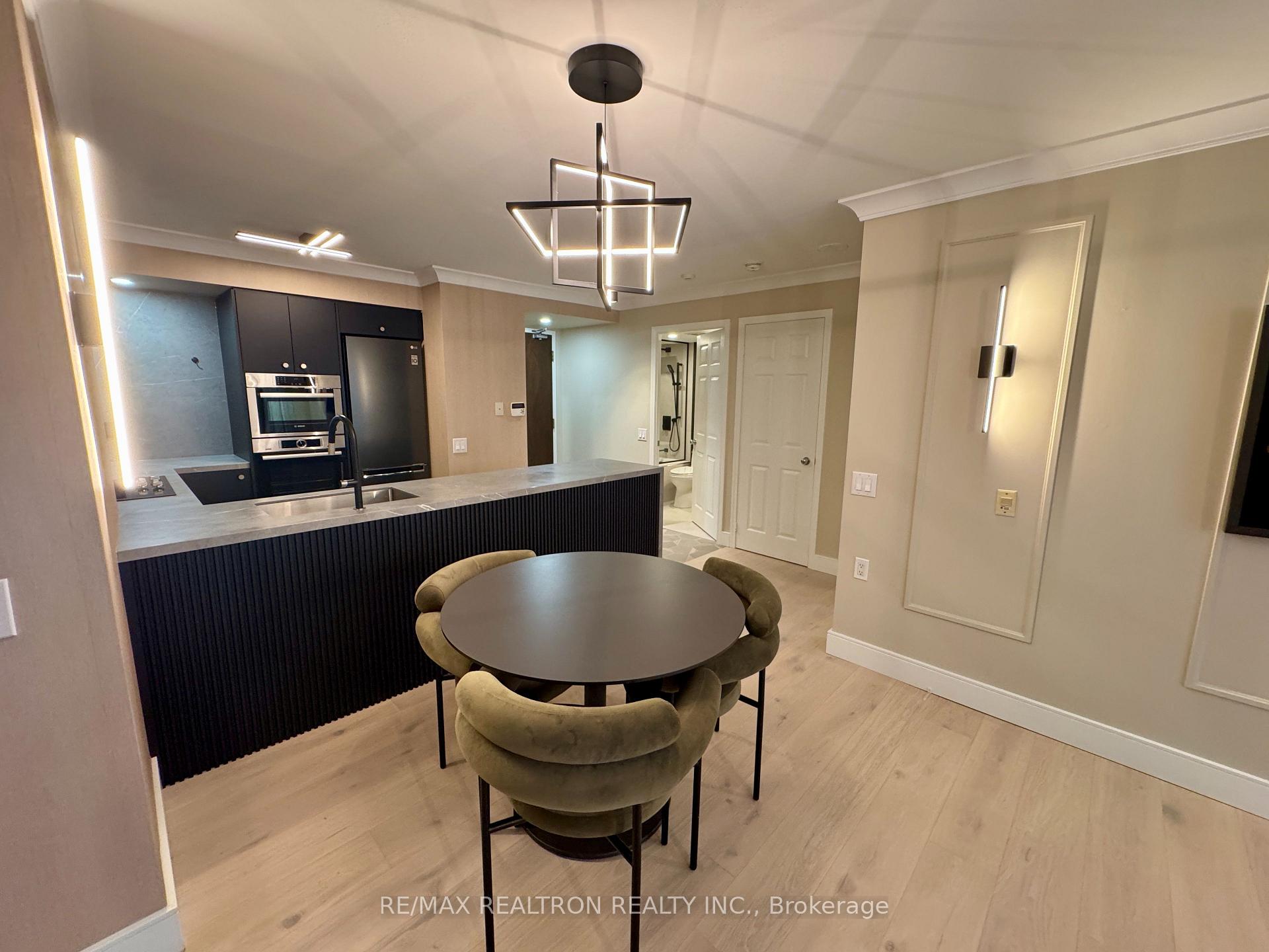 Photo 13 of Unit 1107, 388 Bloor Street E, Toronto, Rosedale-Moore Park — HOMEH
