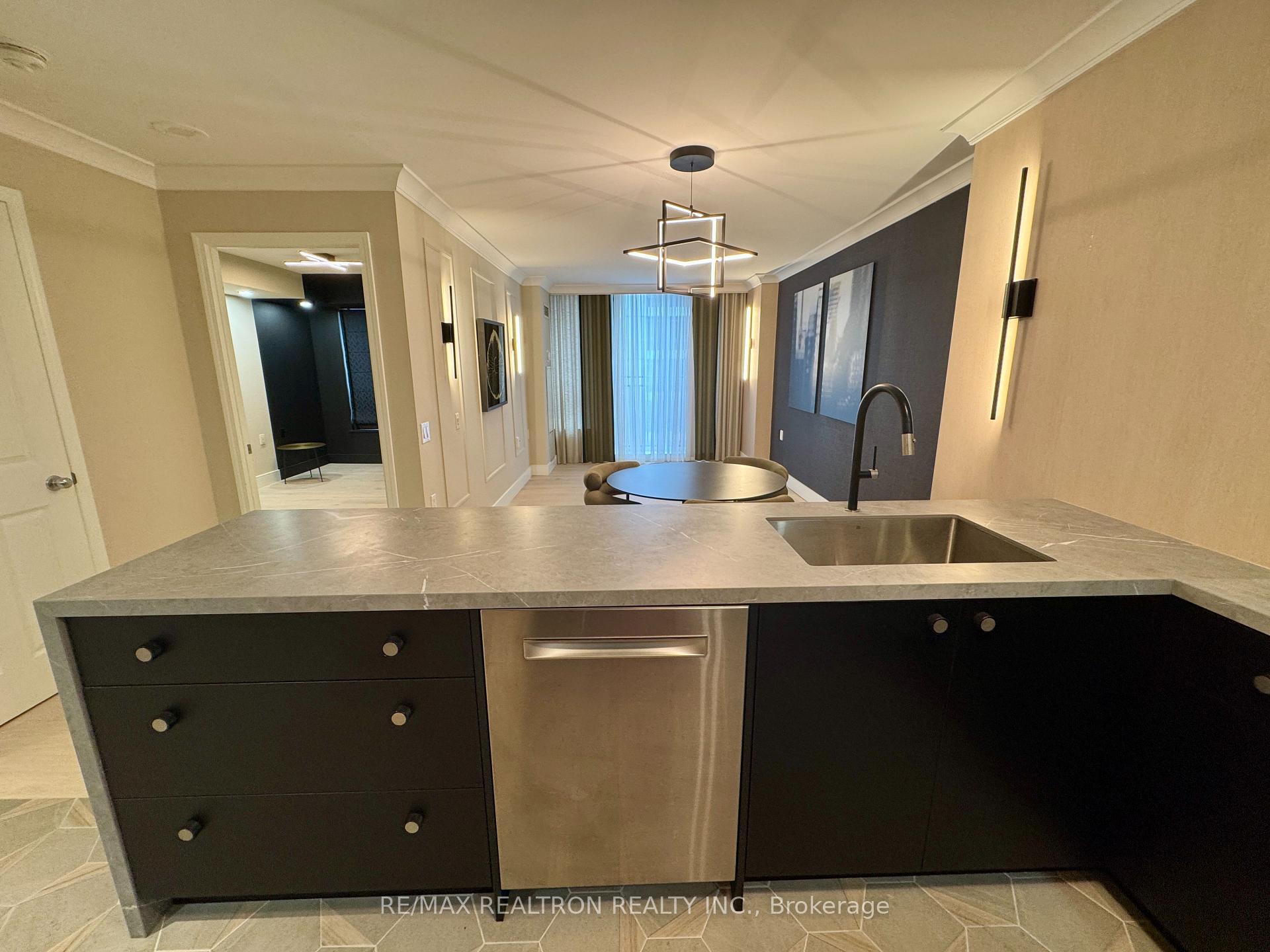 Photo 14 of Unit 1107, 388 Bloor Street E, Toronto, Rosedale-Moore Park — HOMEH