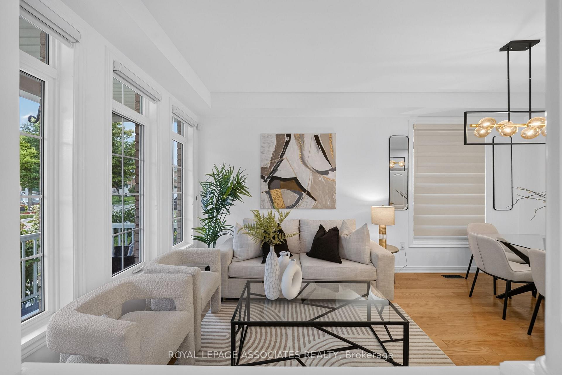 Photo 7 of 6 Radmore Place, Markham, Box Grove — HOMEH