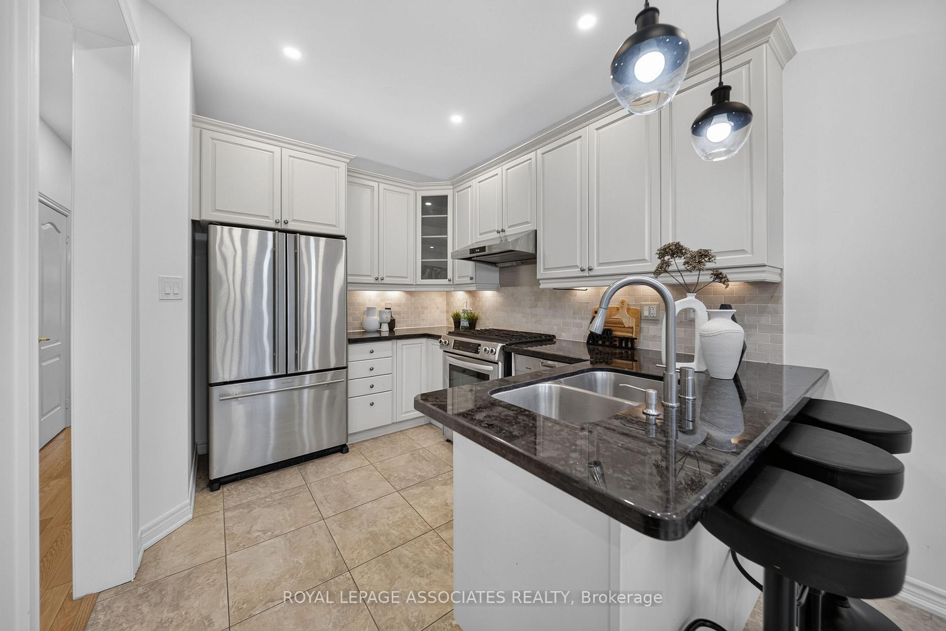 Photo 19 of 6 Radmore Place, Markham, Box Grove — HOMEH