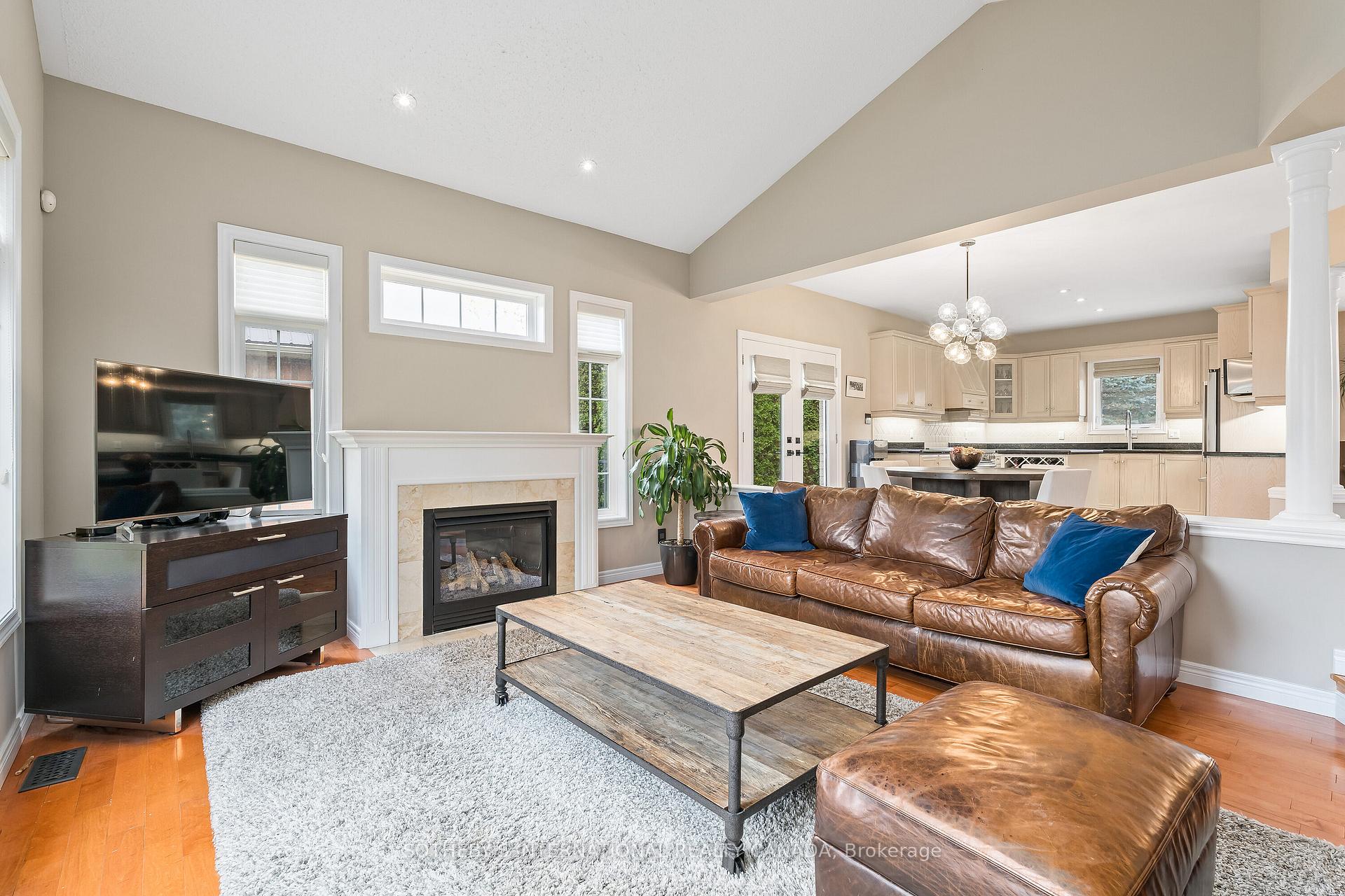 Photo 17 of 159 Delarmbro Drive, Erin — HOMEH