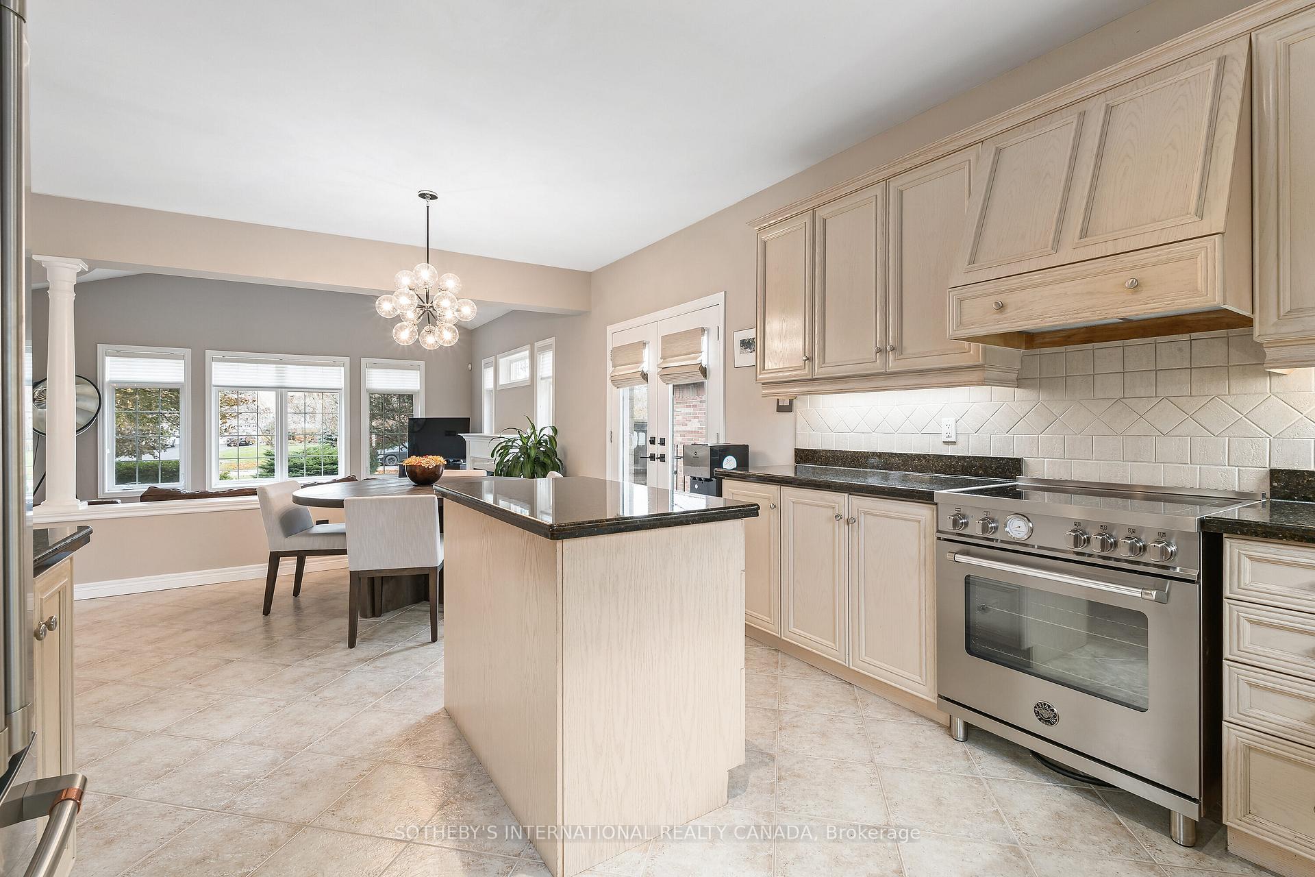 Photo 10 of 159 Delarmbro Drive, Erin — HOMEH