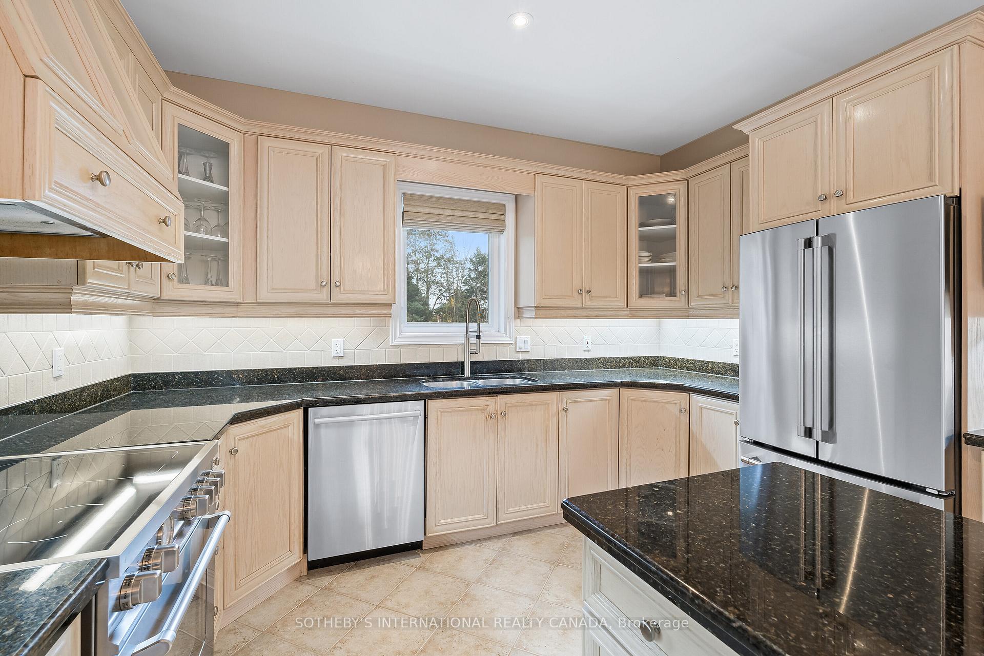 Photo 24 of 159 Delarmbro Drive, Erin — HOMEH