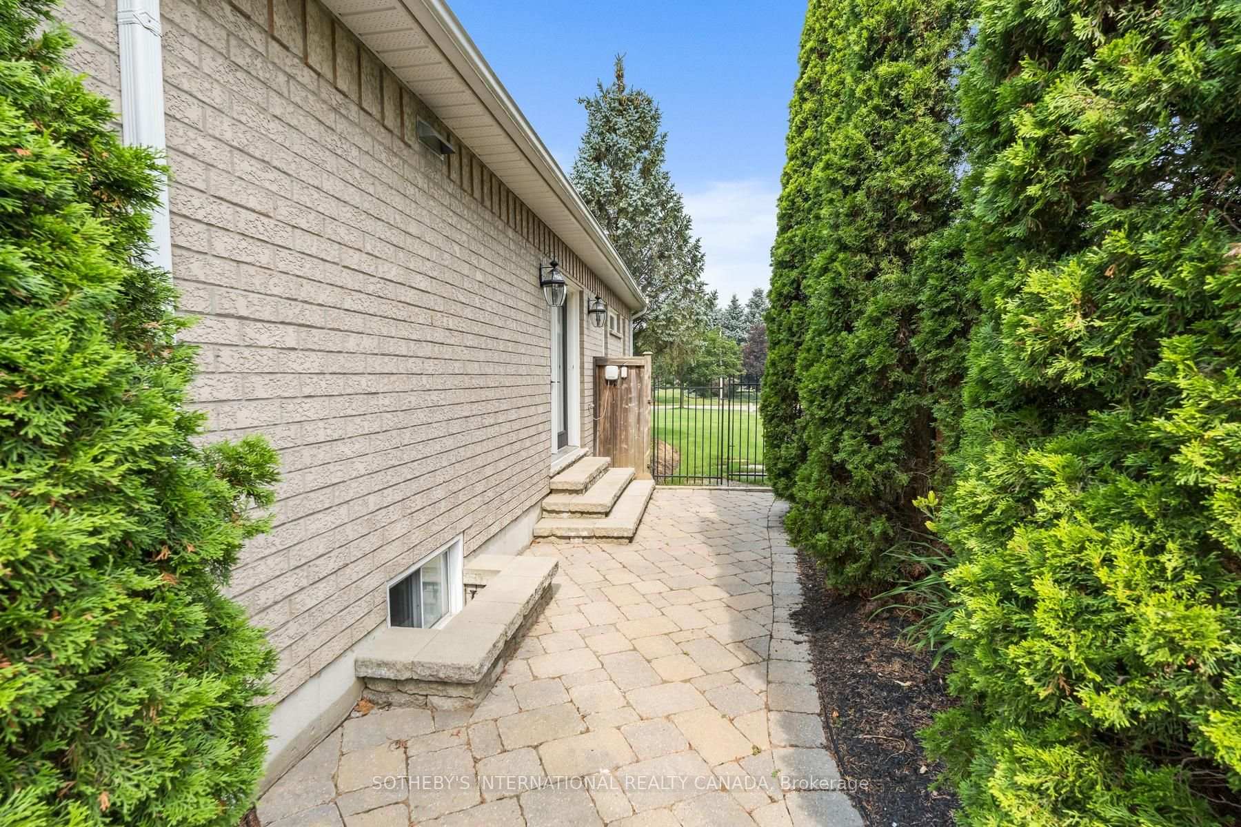 Photo 35 of 159 Delarmbro Drive, Erin — HOMEH