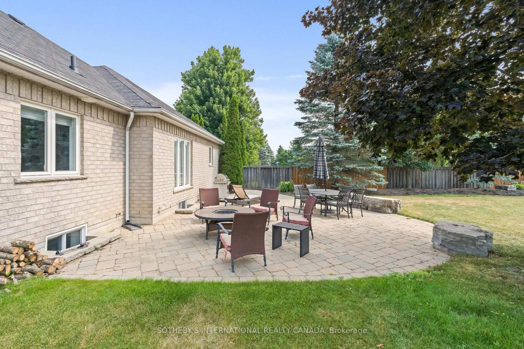 Photo 36 of 159 Delarmbro Drive, Erin — HOMEH