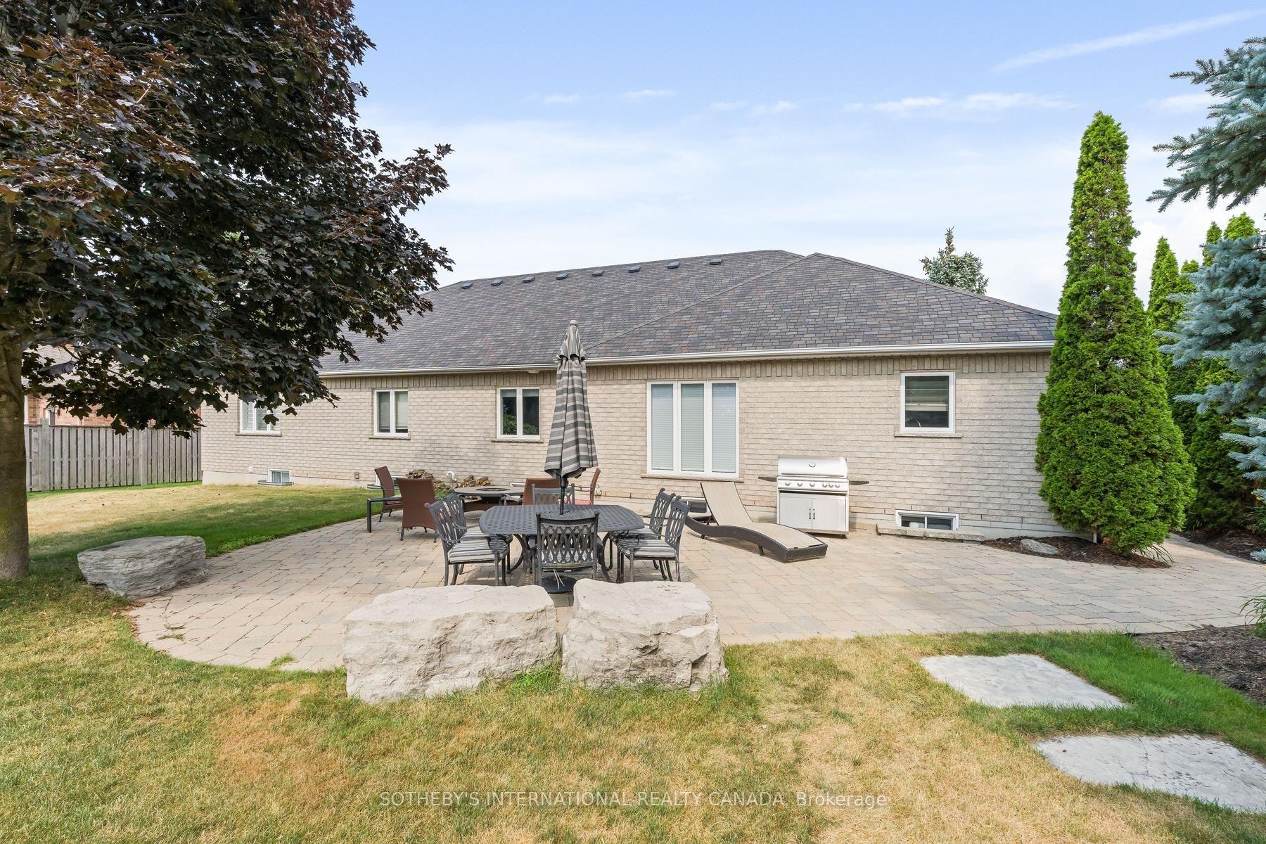 Photo 37 of 159 Delarmbro Drive, Erin — HOMEH