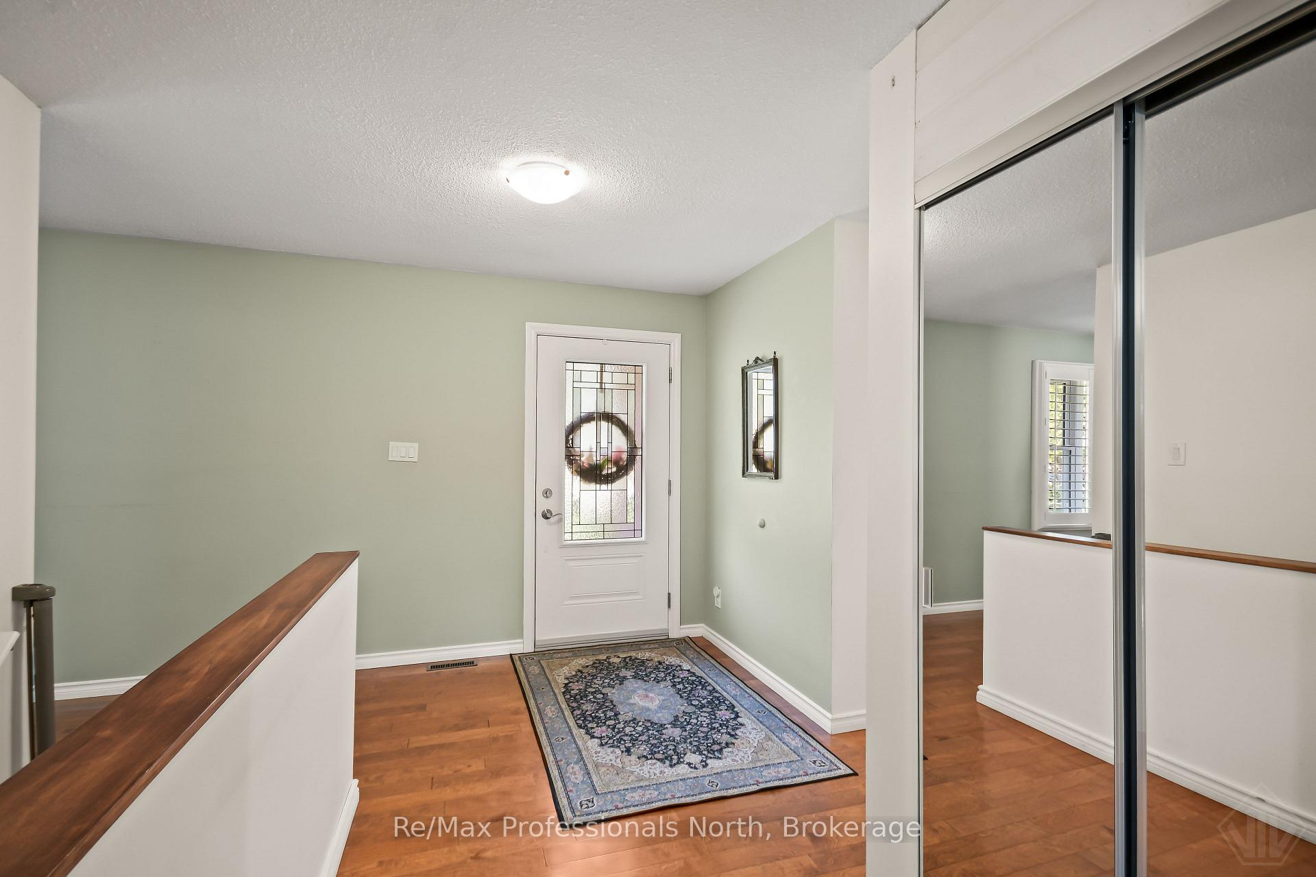 Photo 5 of 66 Westvale Drive, Bracebridge, Monck (Bracebridge) — HOMEH