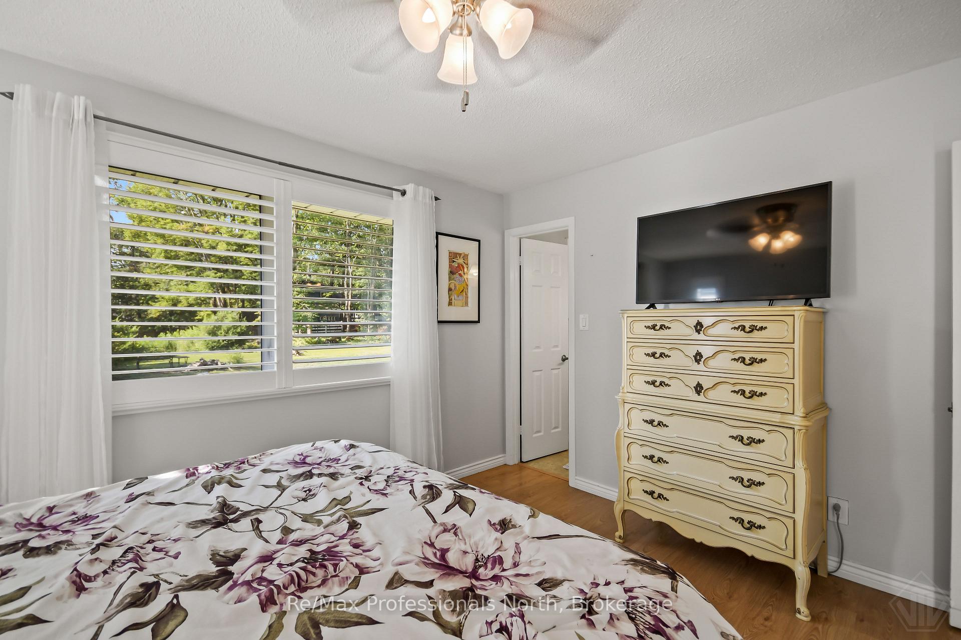 Photo 17 of 66 Westvale Drive, Bracebridge, Monck (Bracebridge) — HOMEH