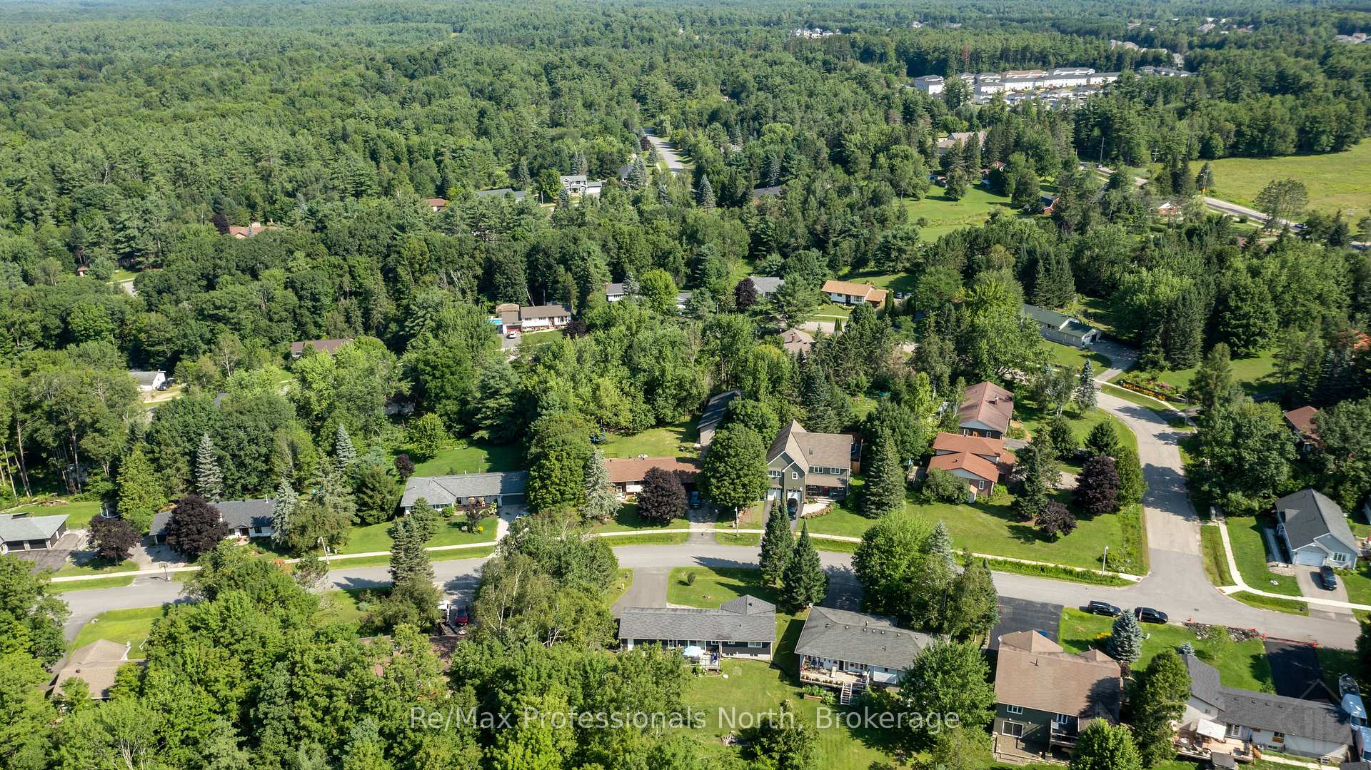 Photo 50 of 66 Westvale Drive, Bracebridge, Monck (Bracebridge) — HOMEH