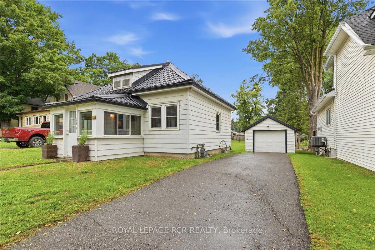 Photo 4 of 434 Main Street E, Shelburne — HOMEH
