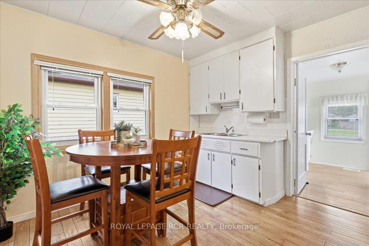 Photo 11 of 434 Main Street E, Shelburne — HOMEH