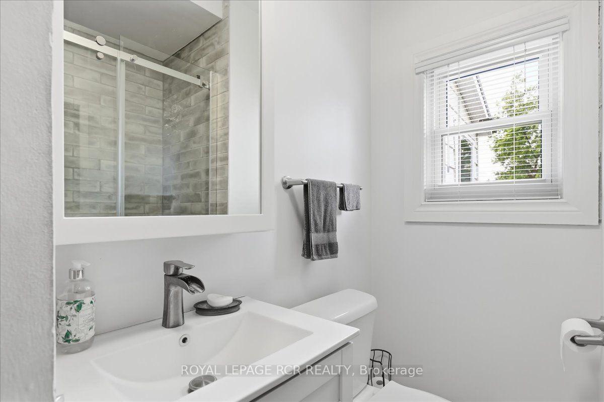 Photo 20 of 434 Main Street E, Shelburne — HOMEH
