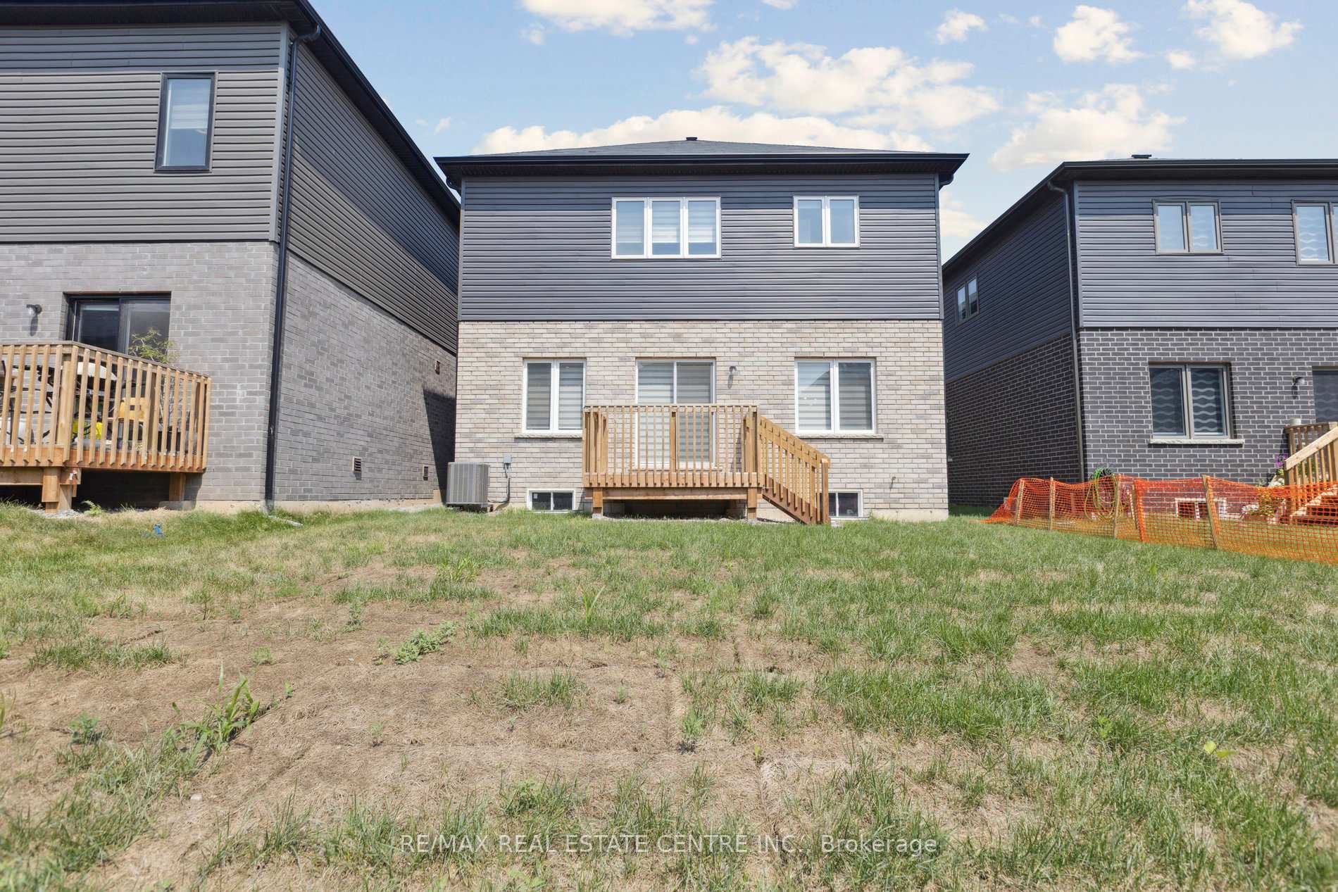 Photo 21 of 3 Ingalls Avenue, Brantford, Northwest Industrial — HOMEH