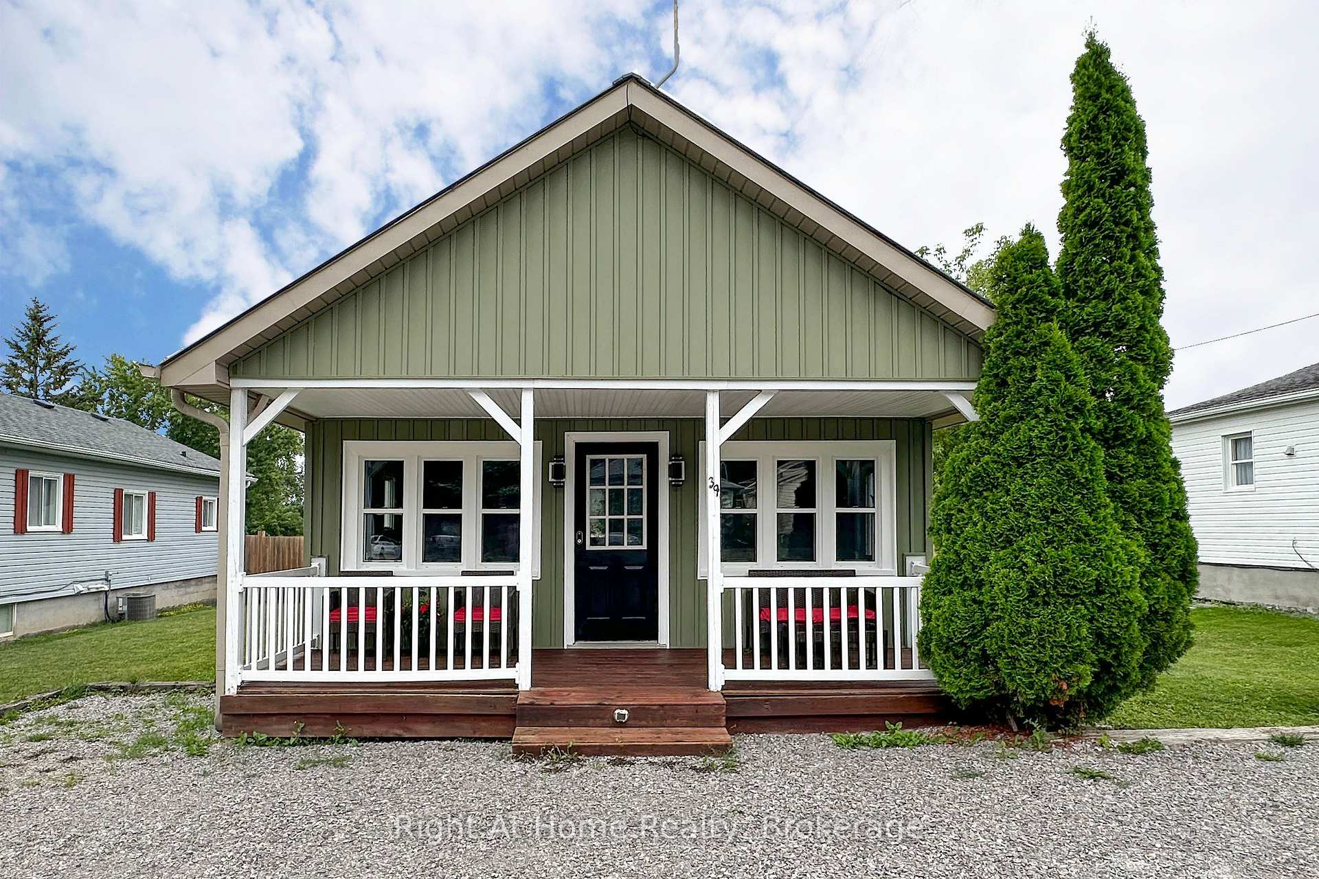 Photo 1 of 39 Lakeview Avenue, Scugog, Rural Scugog — HOMEH