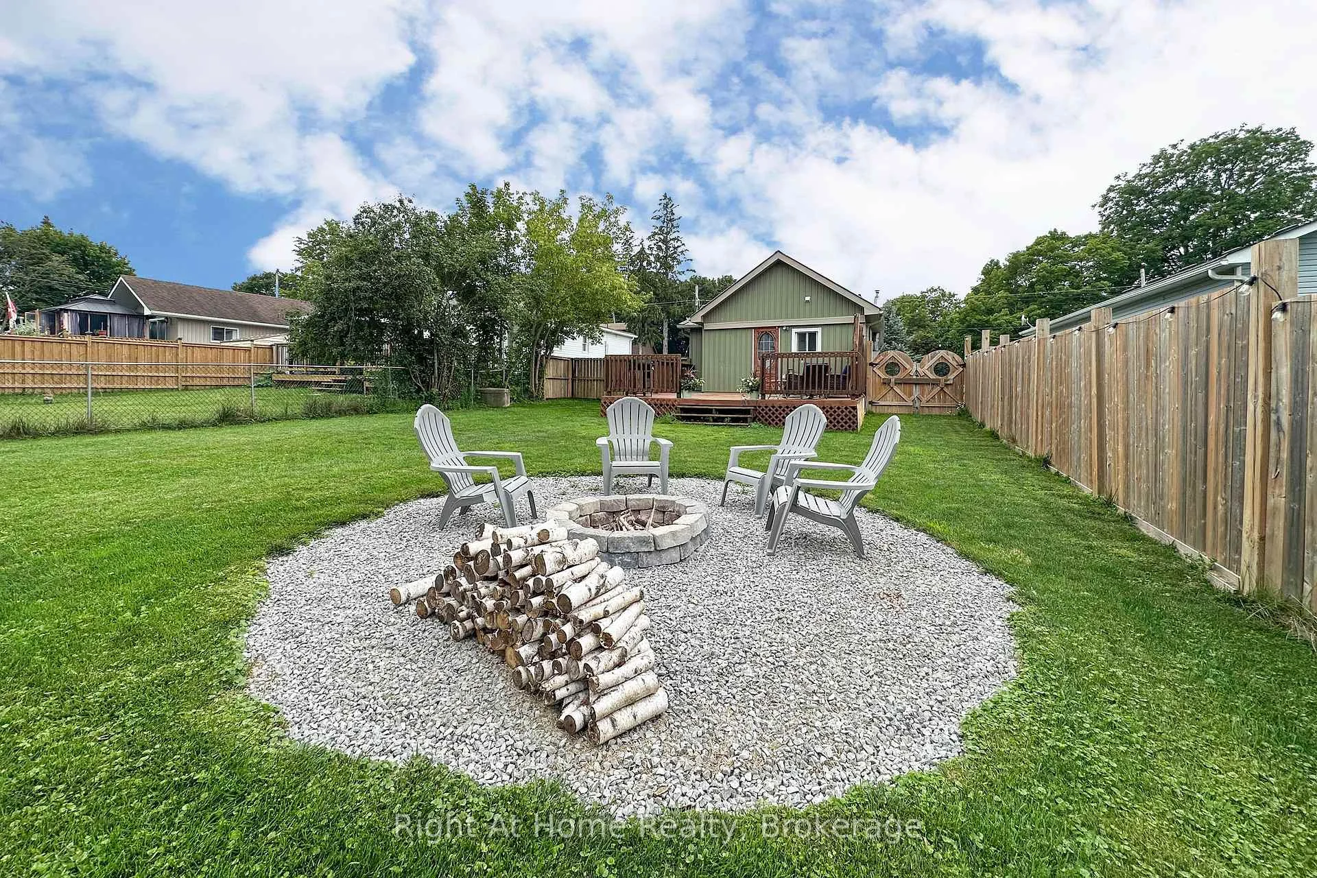 Photo 27 of 39 Lakeview Avenue, Scugog, Rural Scugog — HOMEH