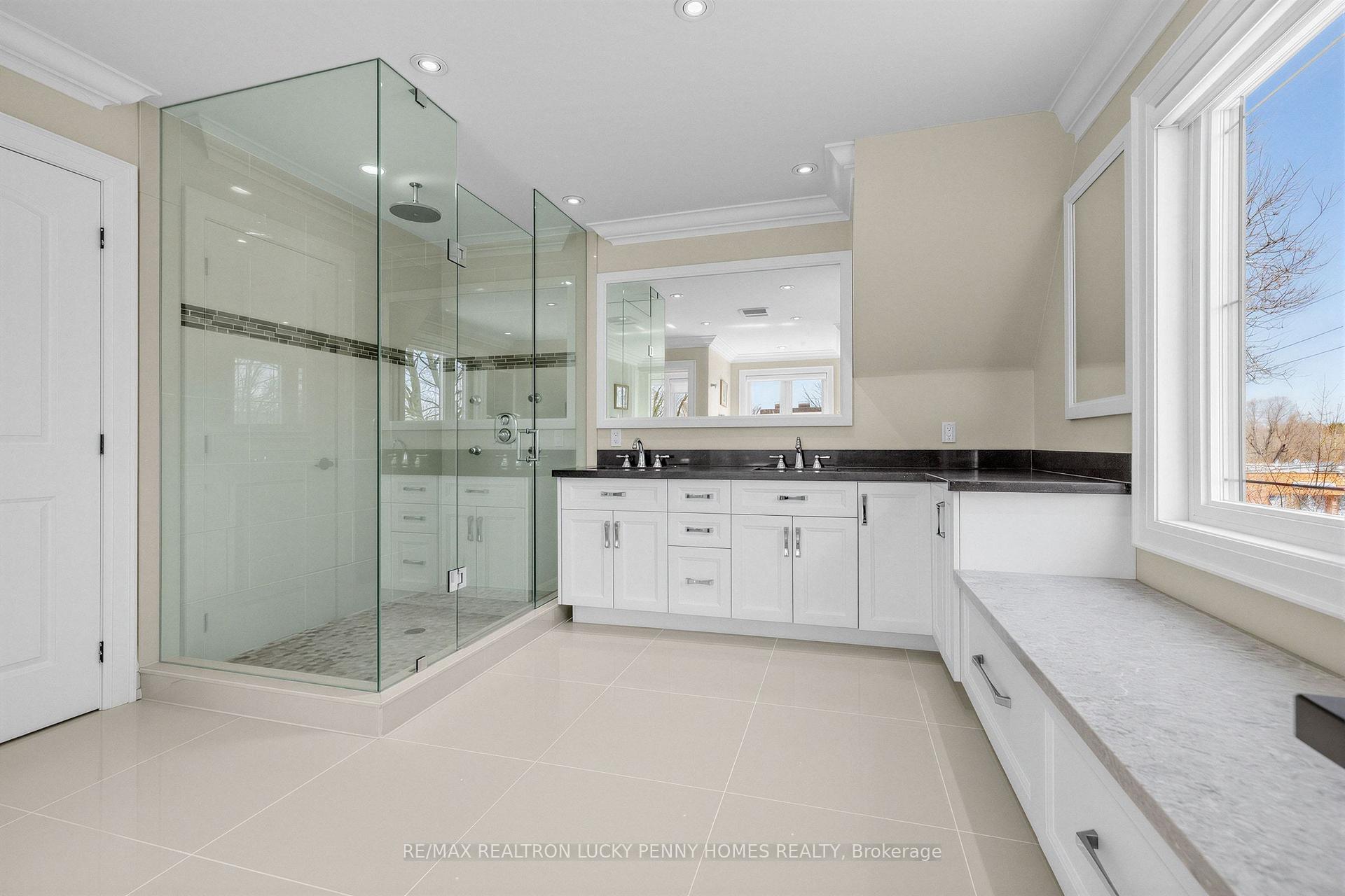 Photo 28 of 66 Hawkridge Avenue, Markham, Bullock — HOMEH