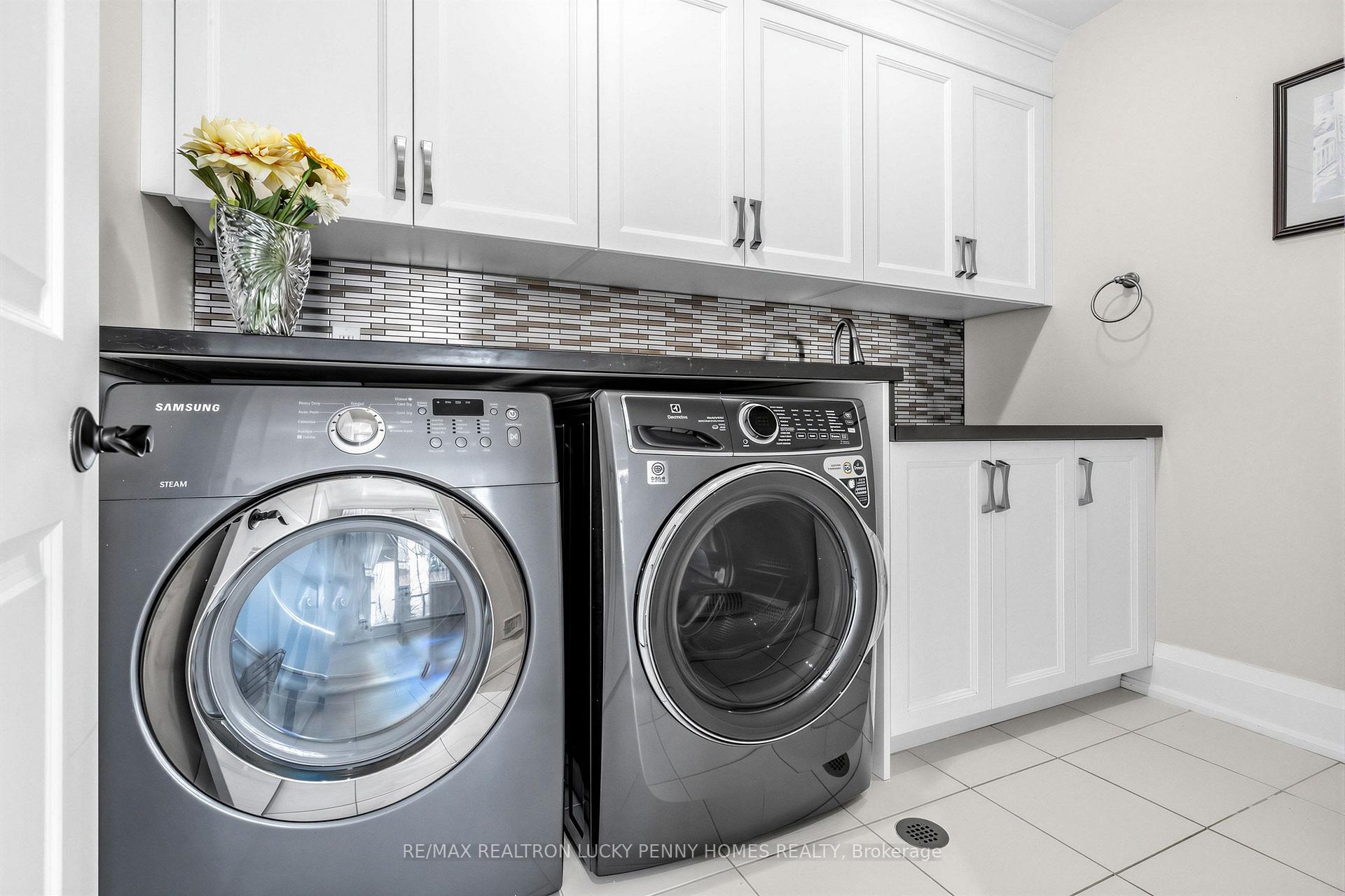 Photo 37 of 66 Hawkridge Avenue, Markham, Bullock — HOMEH