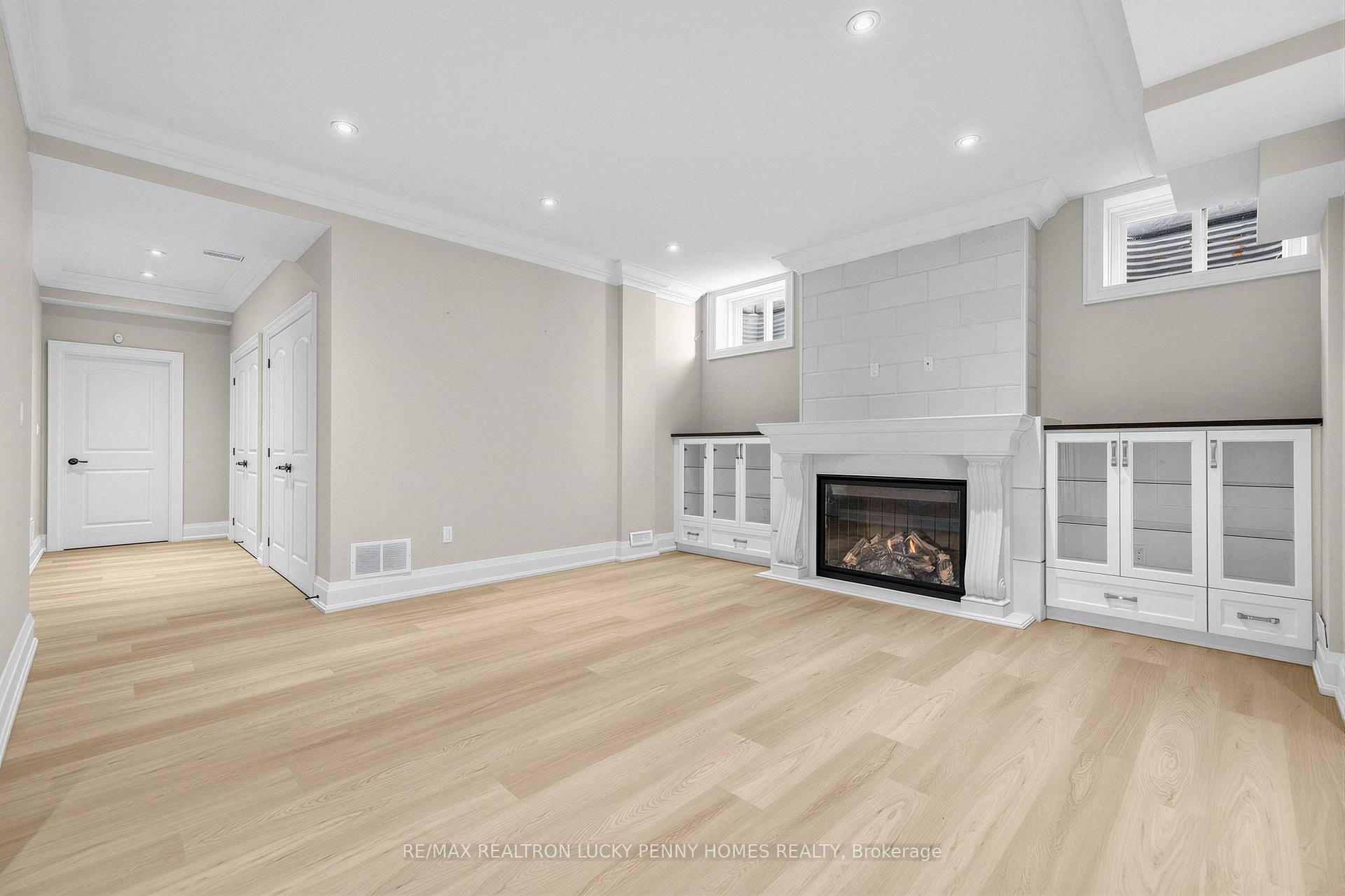 Photo 38 of 66 Hawkridge Avenue, Markham, Bullock — HOMEH