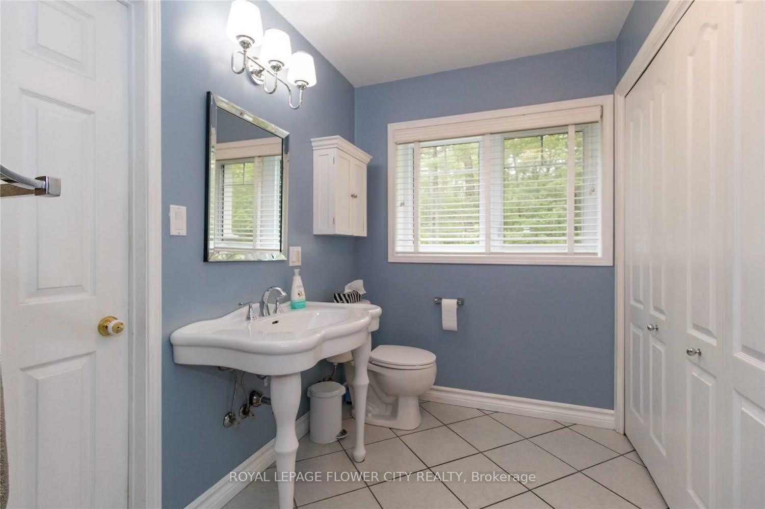 Photo 16 of 67 Regency Drive, Seguin — HOMEH