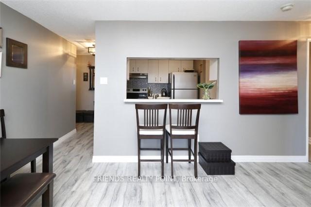 Photo 4 of Unit 913, 4185 Shipp Drive, Mississauga, City Centre — HOMEH