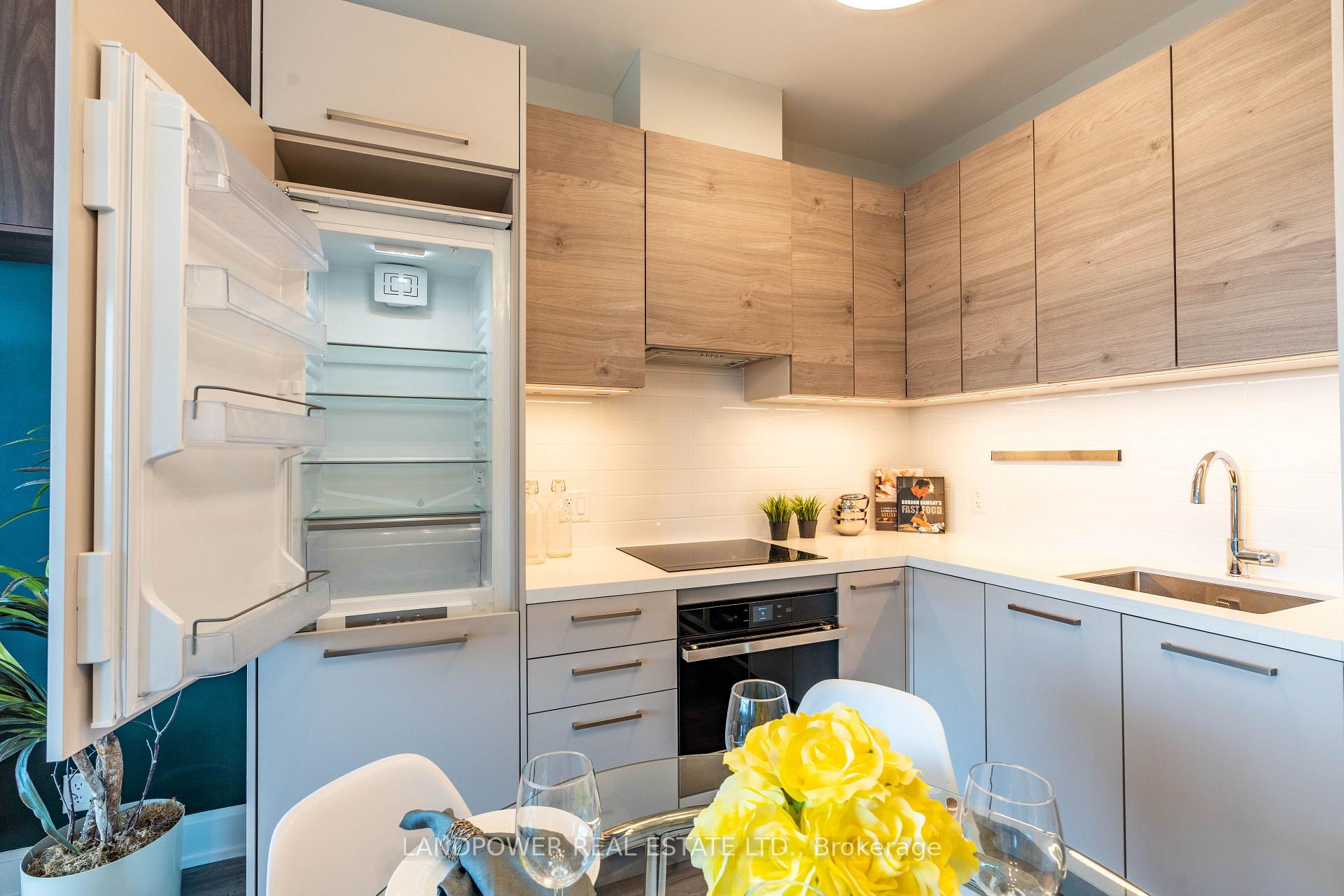 Photo 4 of Unit 3201, 38 Gandhi Lane, Markham, Commerce Valley — HOMEH