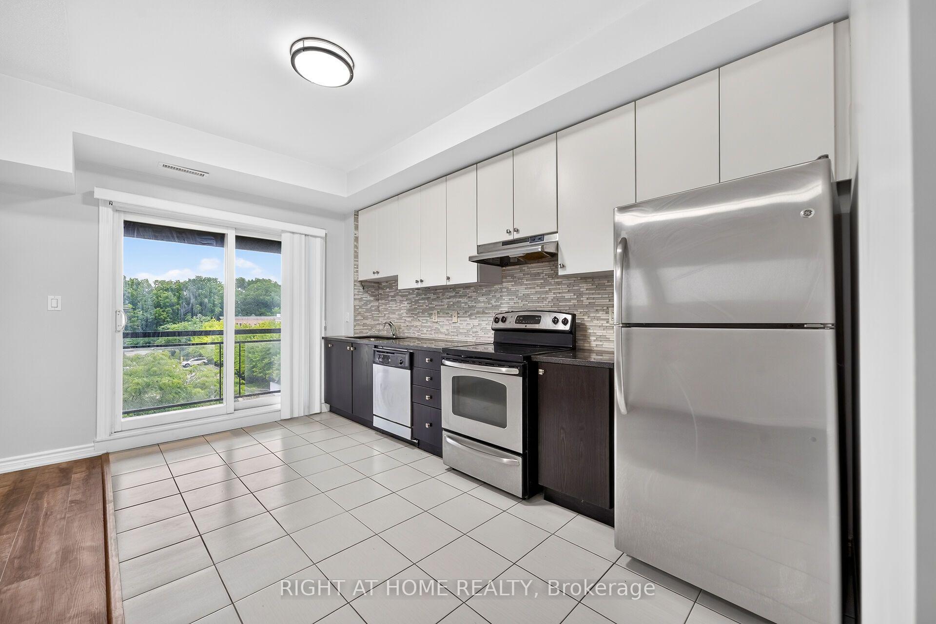 Photo 15 of Unit 430, 570 Lolita Gardens, Mississauga, Mississauga Valleys — HOMEH