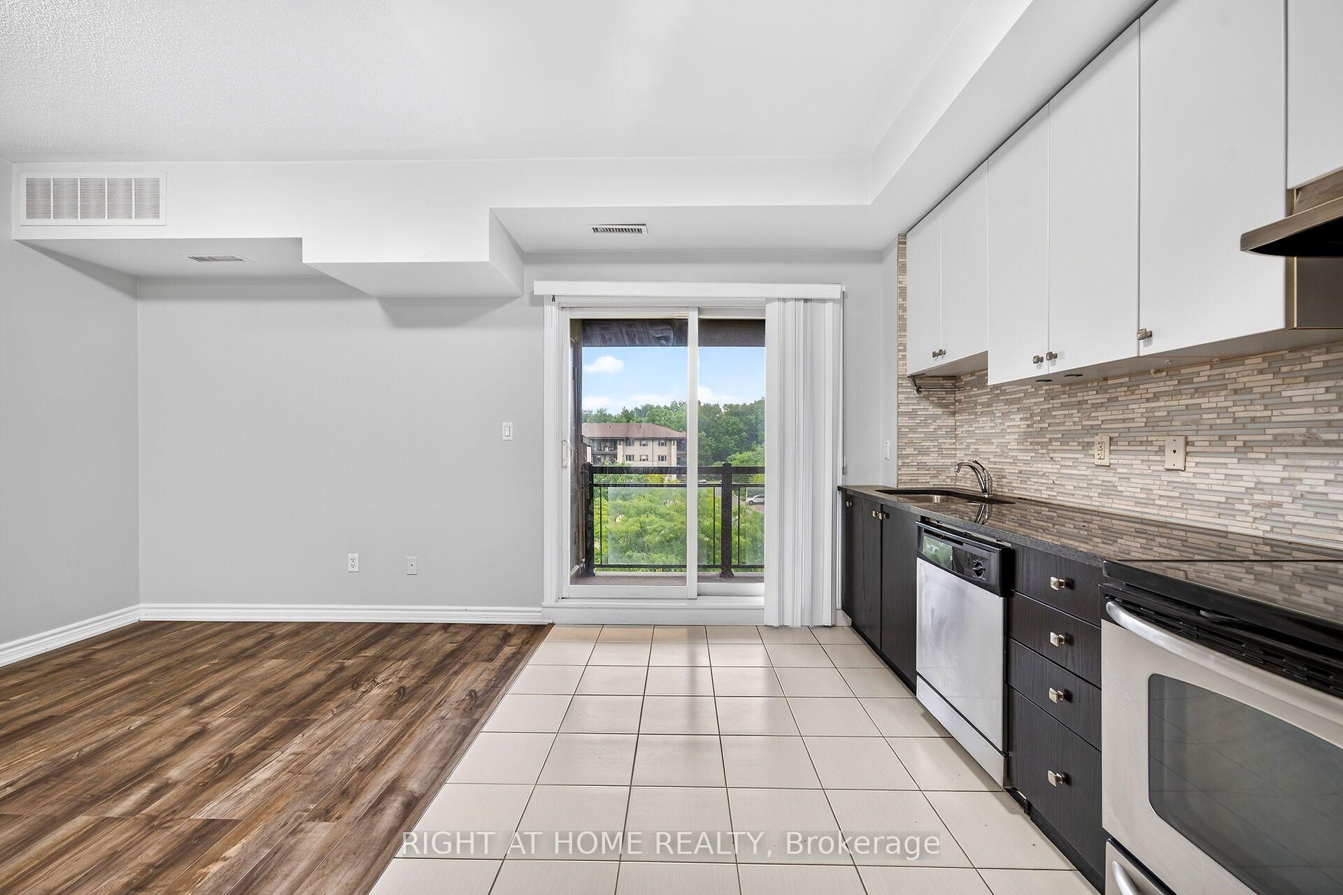 Photo 22 of Unit 430, 570 Lolita Gardens, Mississauga, Mississauga Valleys — HOMEH