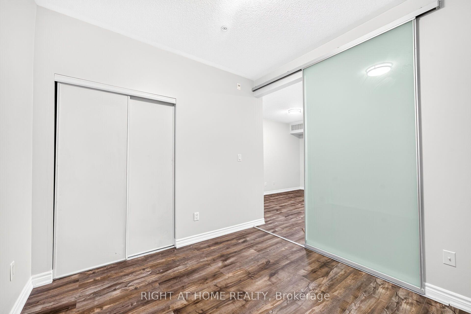 Photo 27 of Unit 430, 570 Lolita Gardens, Mississauga, Mississauga Valleys — HOMEH