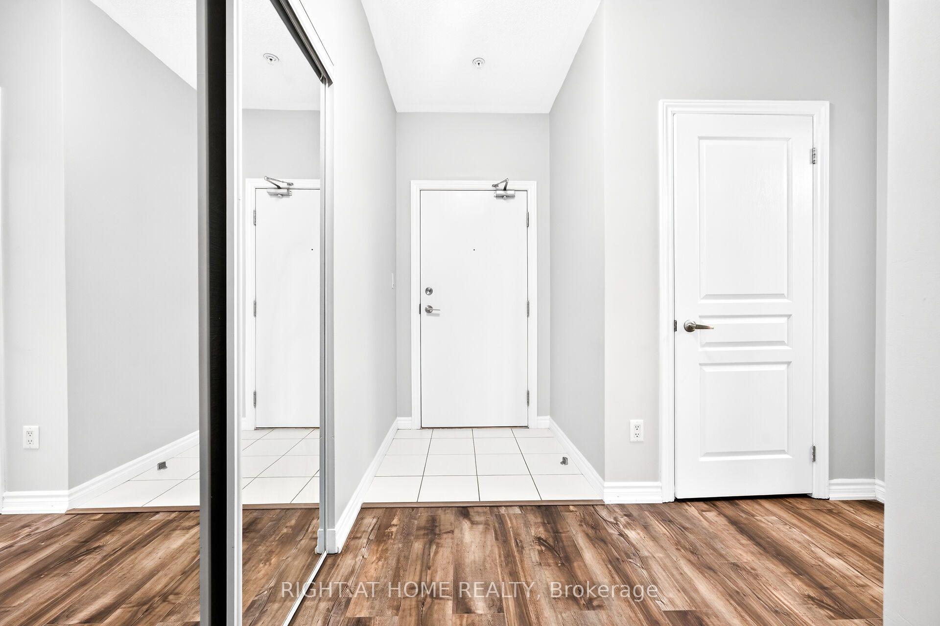 Photo 36 of Unit 430, 570 Lolita Gardens, Mississauga, Mississauga Valleys — HOMEH