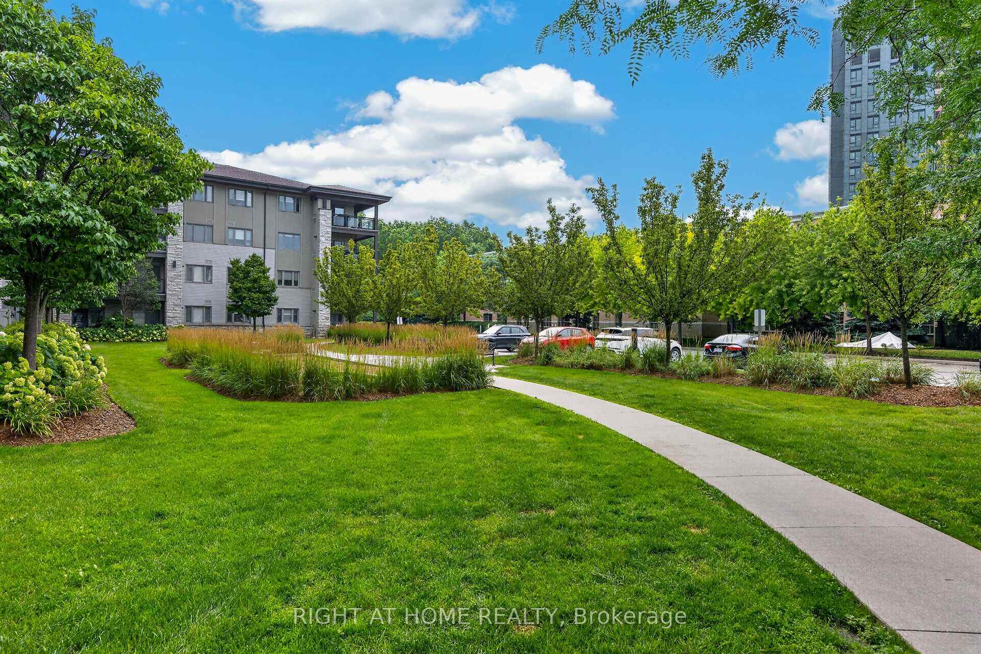 Photo 50 of Unit 430, 570 Lolita Gardens, Mississauga, Mississauga Valleys — HOMEH