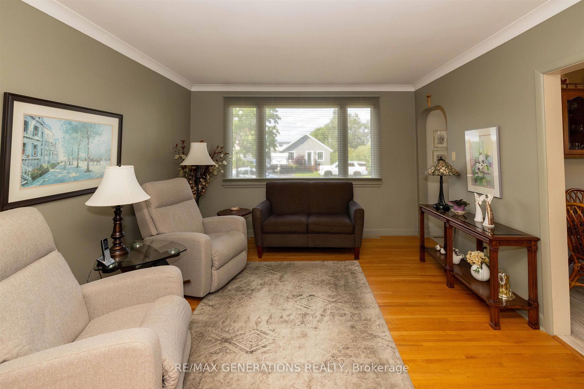 Photo 6 of 53 Melvin Avenue, Thunder Bay, Shuniah — HOMEH
